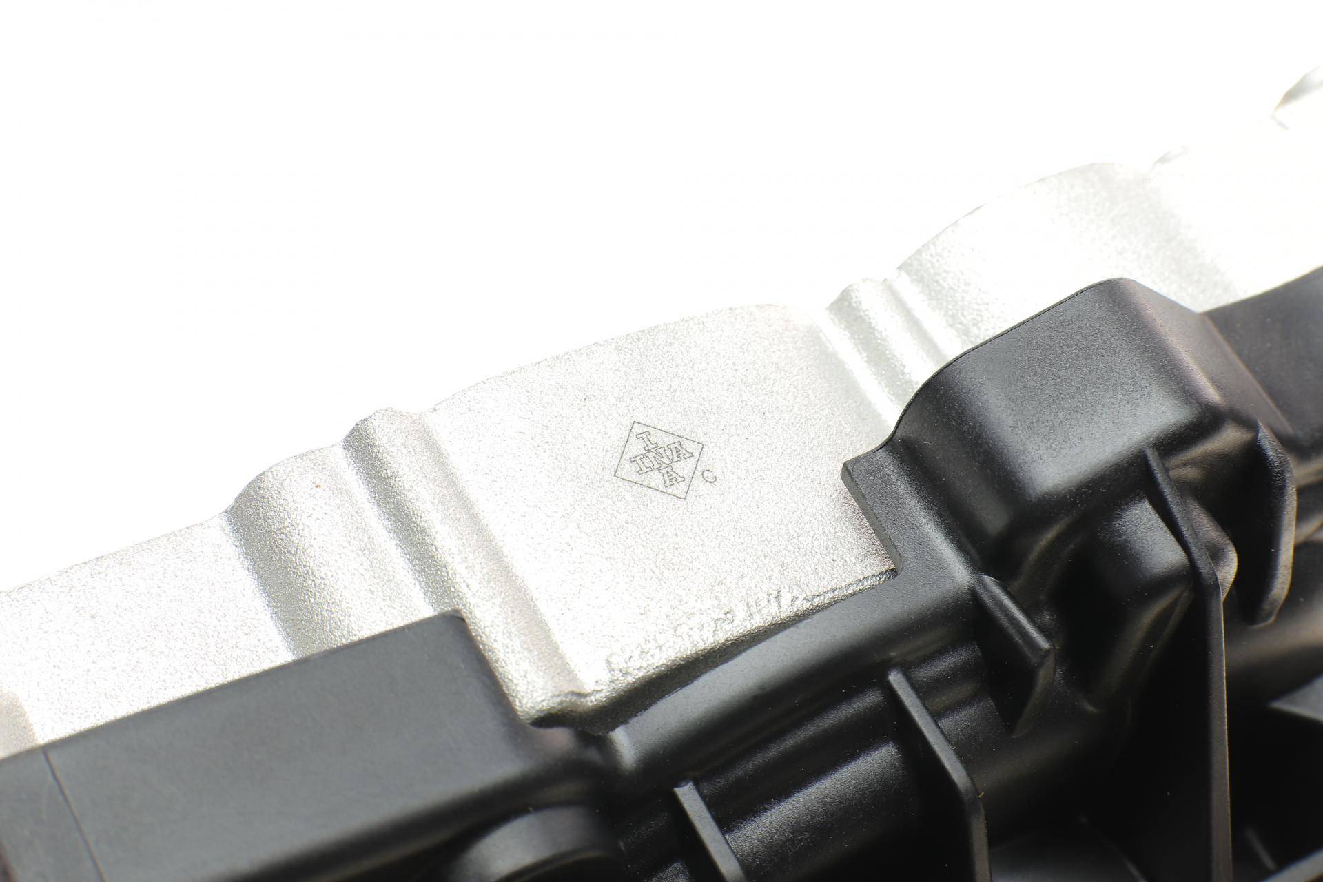 Помпа води Audi A3/A4/Q3/VW Caddy IV 1.0-1.6 TSI 13-