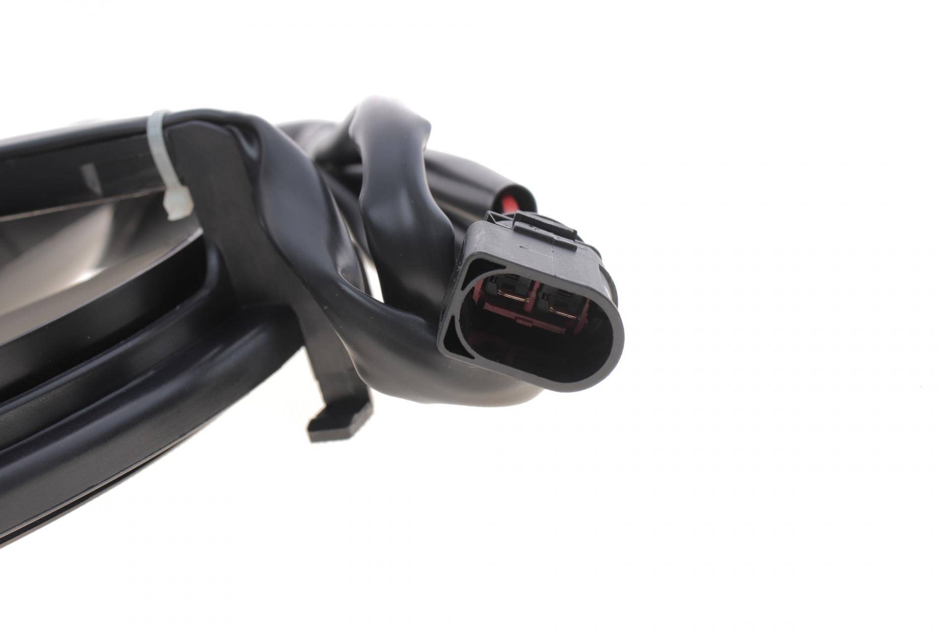 Вентилятор радіатора (електричний) Audi A6/VW Passat 1.6-3.0 97-05