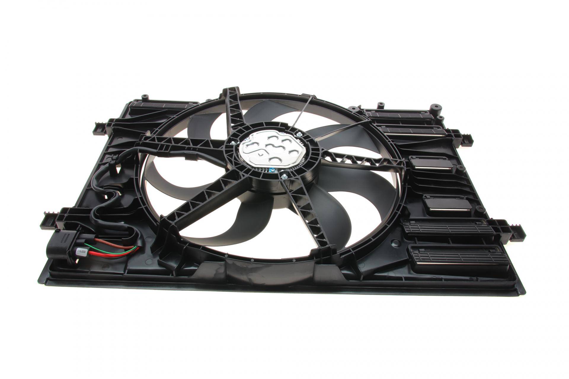 Вентилятор охолодження двигуна Audi Q2/Q3/VW Tiguan/Touran 15- (з дифузором) (d=438mm)