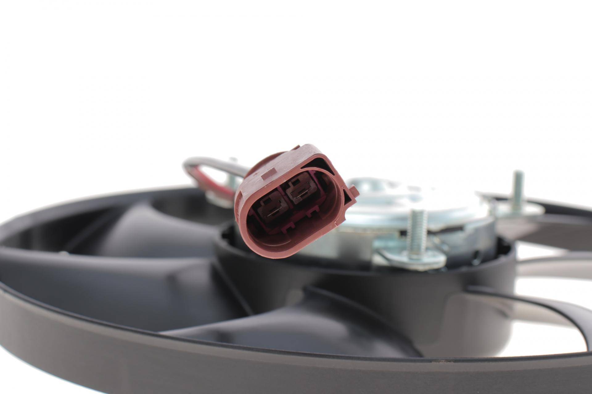 Вентилятор радіатора (електричний) Audi A3/Skoda Octavia/VW Caddy/Golf V/VI/Passat 1.2-3.6 03-