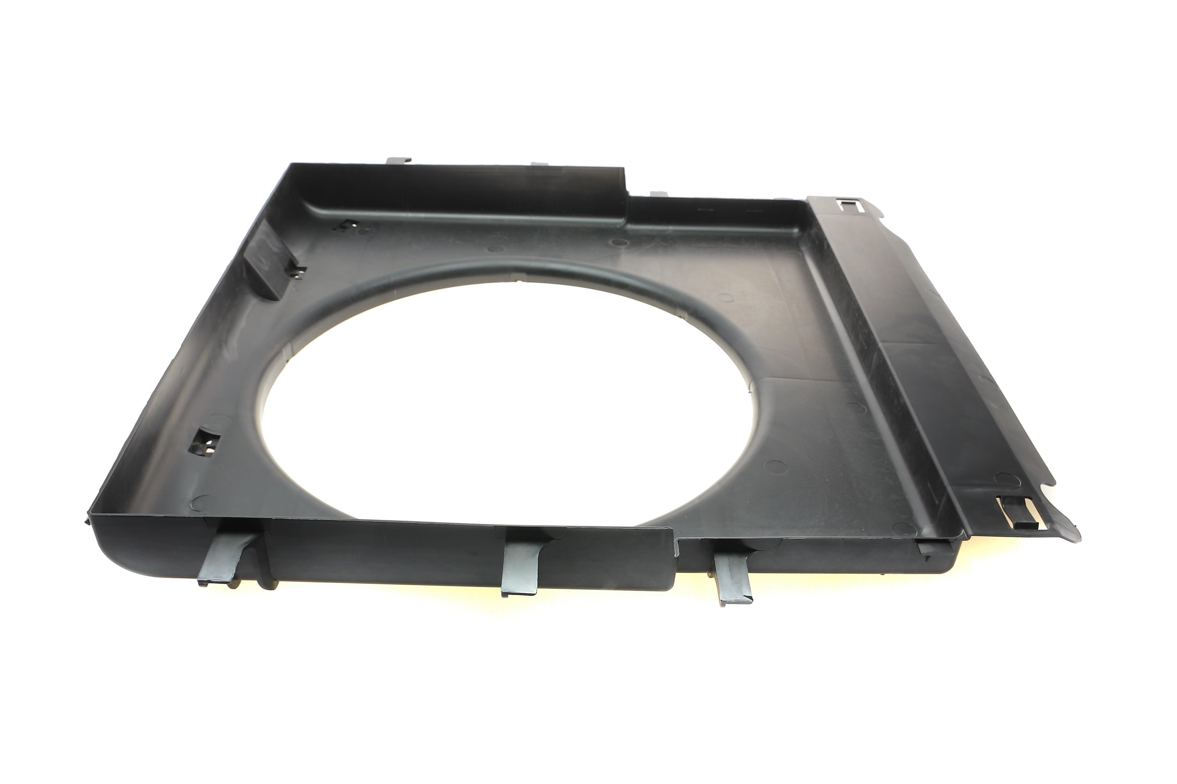 Дифузор радіатора MB Sprinter 318 OM642 3.0 06-