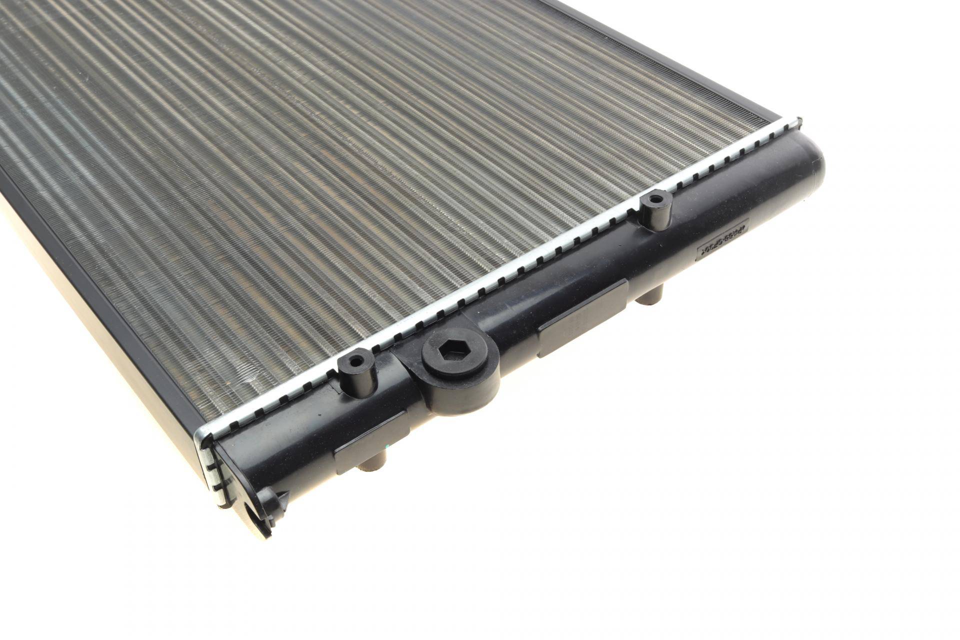 Радіатор охолодження VW Golf 1.6-2.0/1.9TDI 91-97