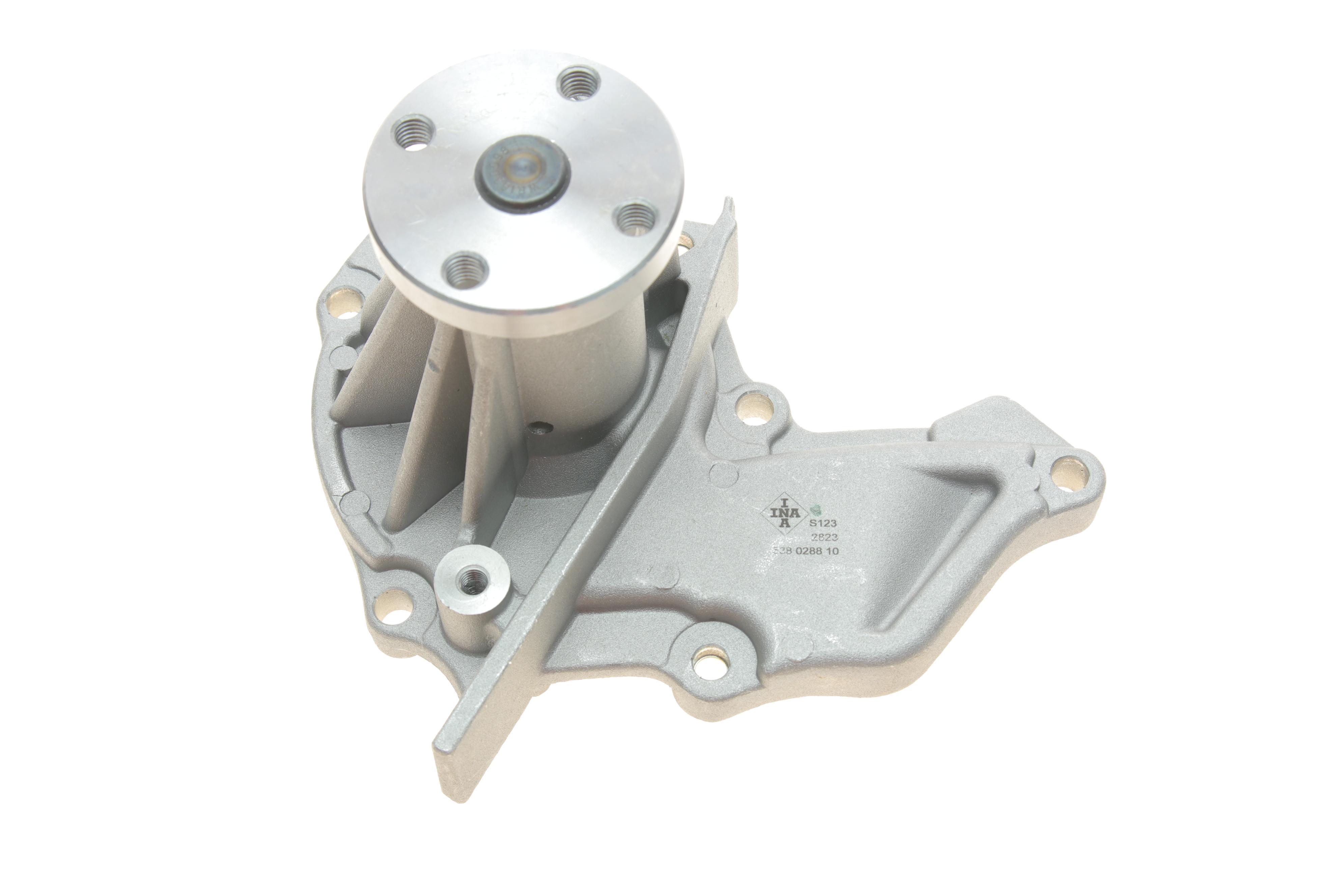 Помпа води Ford Fiesta/Focus 1.0-1.6 96-/Volvo S40/V50 1.6 05-12