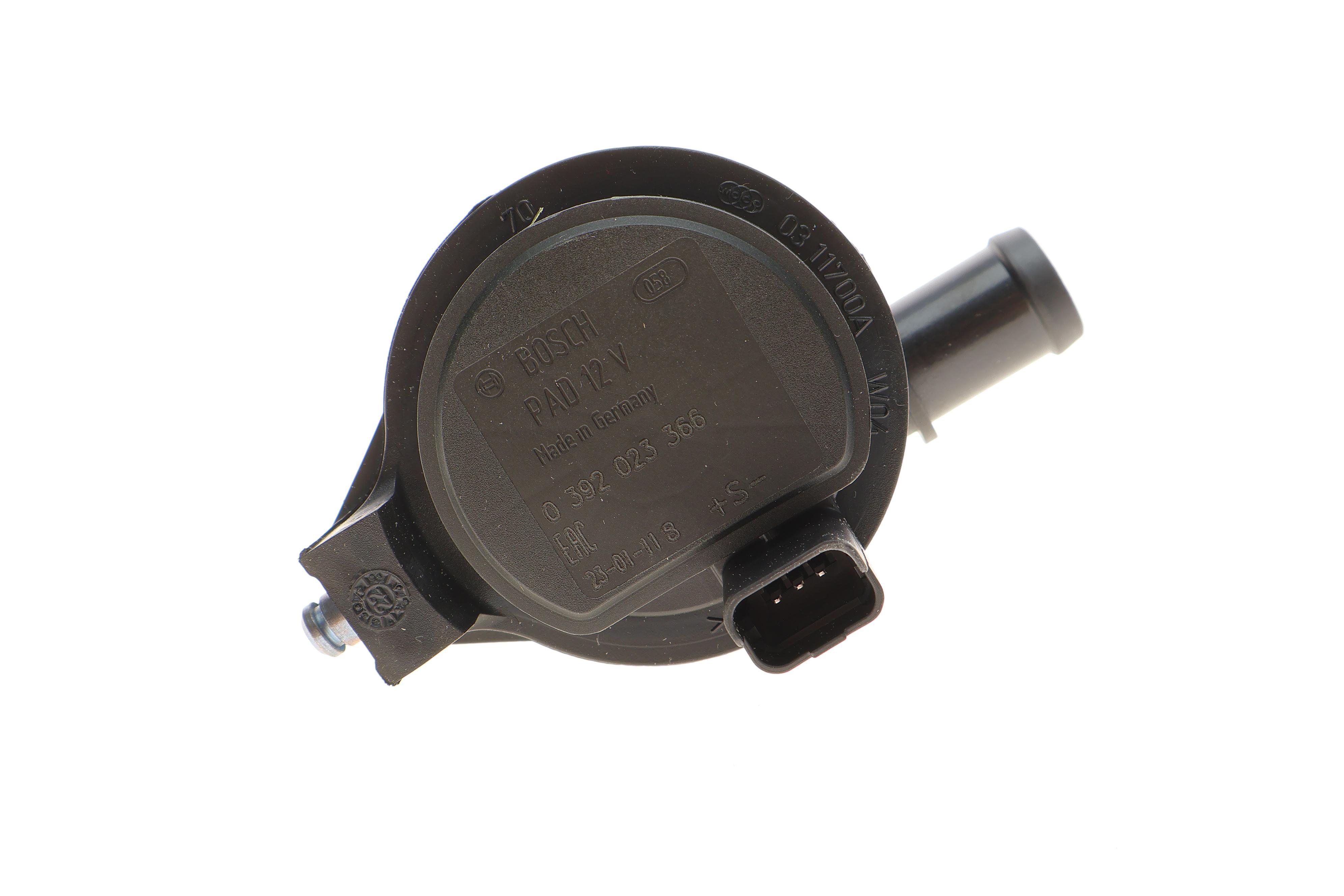 Насос системи охолодження (додатковий) MB X-Class (OM699)/Renault Master/Opel Movano 2.3 10-