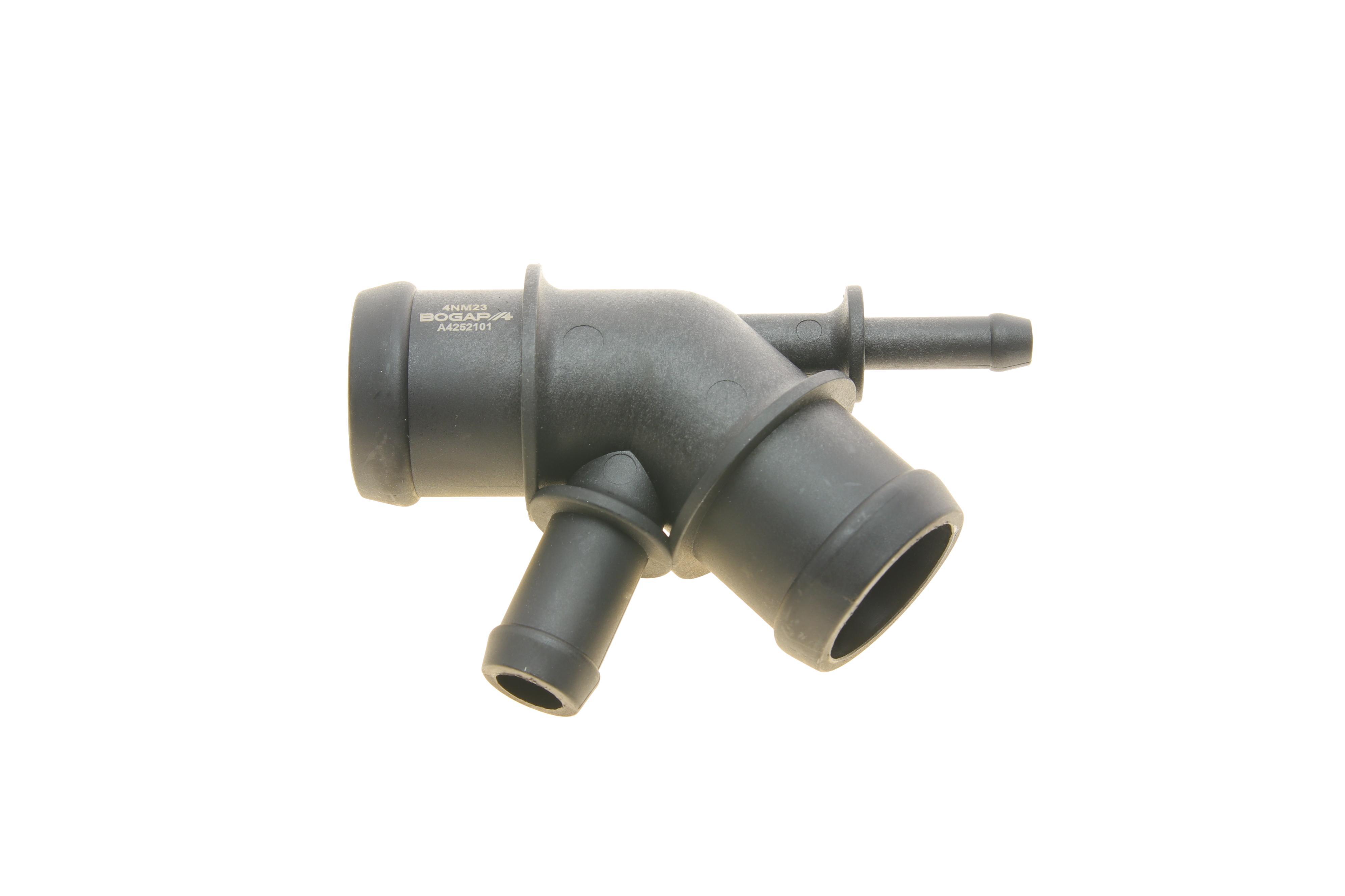 Фланець системи охолодження VW Bora/Golf IV/Sharan 1.4-2.8/1.9TDI 96-06