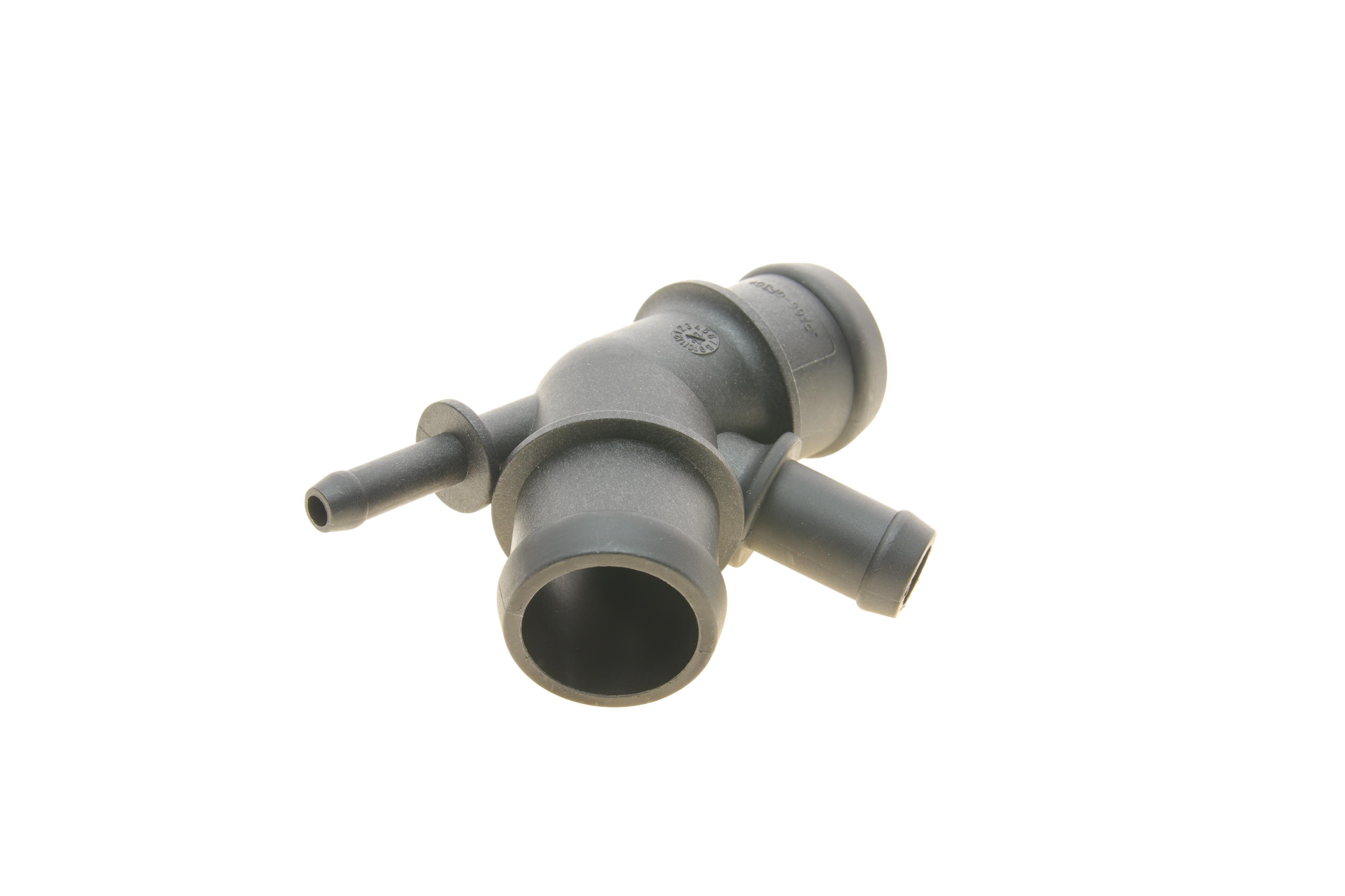 Фланець системи охолодження VW Bora/Golf IV/Sharan 1.4-2.8/1.9TDI 96-06