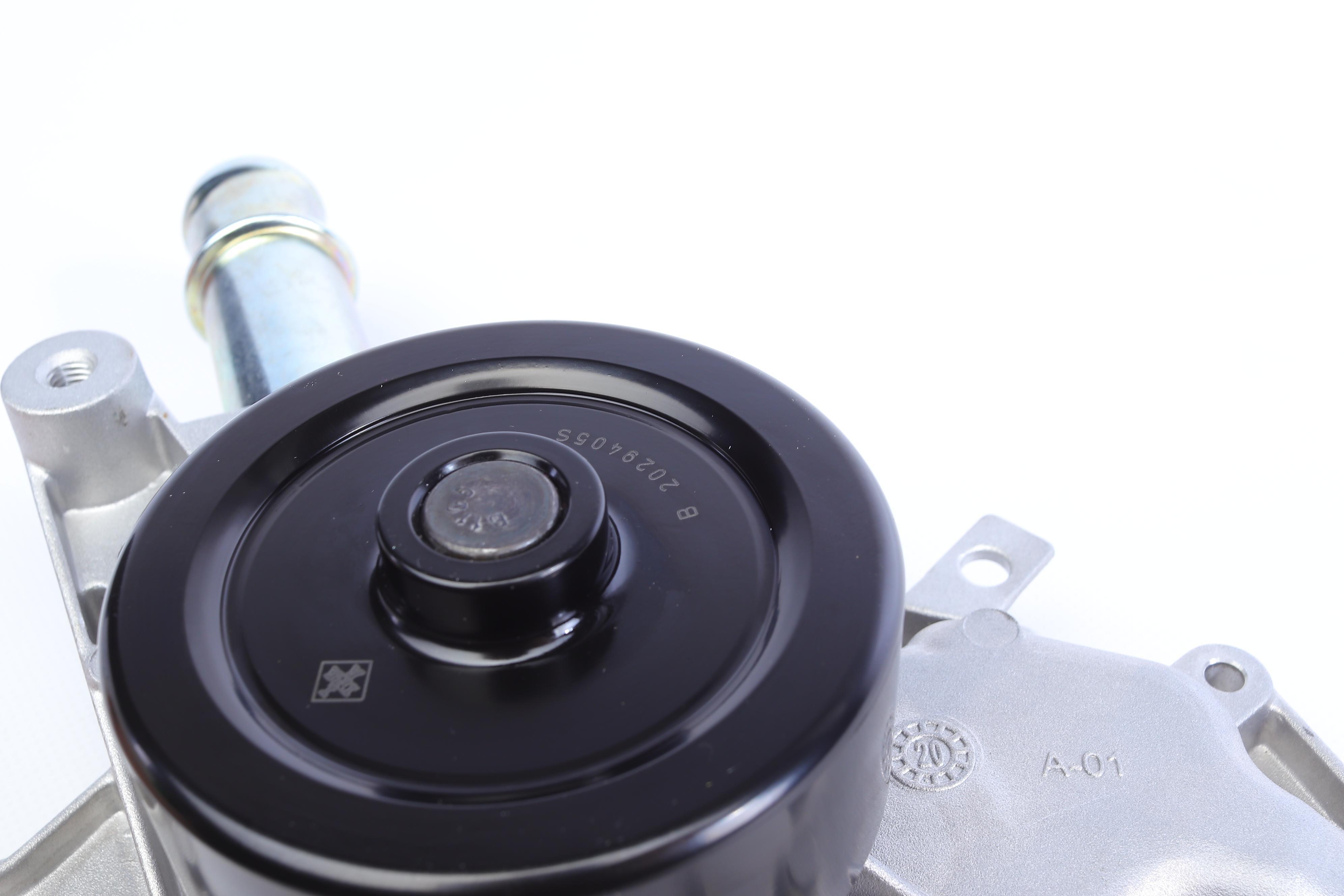 Помпа води MB Vito (W638) 2.2CDI OM611 99-03