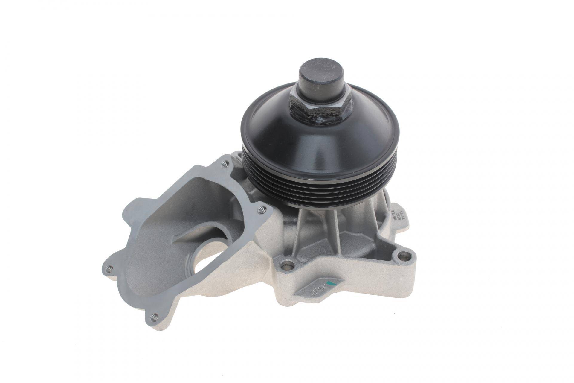 Помпа води BMW 3/5/7/X5 330d/xd/525d/530d/730d/3.0d 98-05/Opel Omega B 2.5DTI 01-03/Range Rover 02-