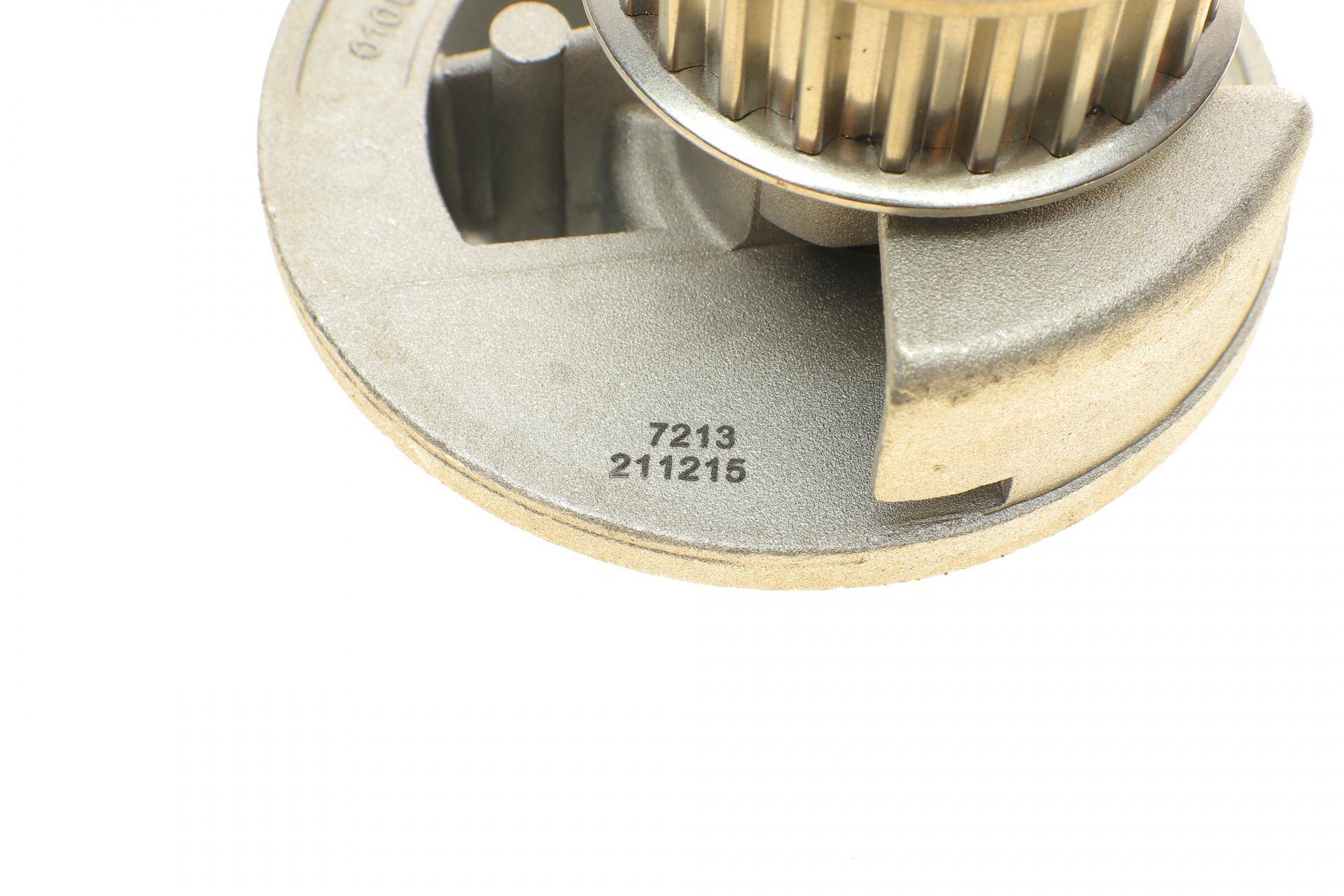 Помпа води Opel Astra G/H/Vectra B/C/Zafira A/Corsa C/Meriva A 1.8/1.8 16V 98-10