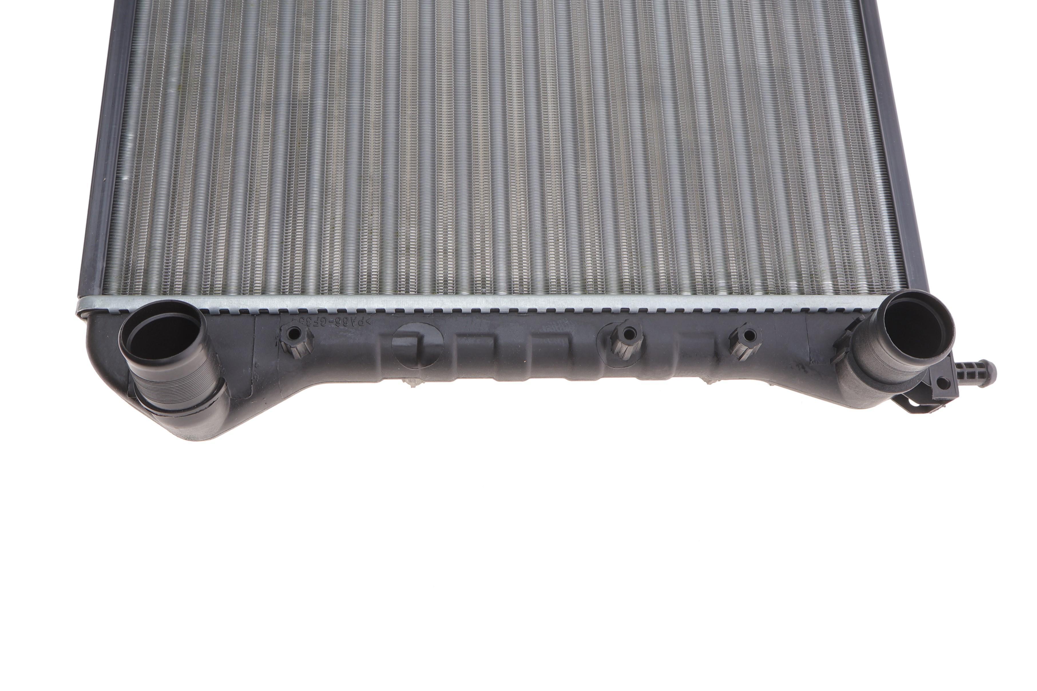 Радіатор охолодження Fiat Doblo 01- (МКПП)