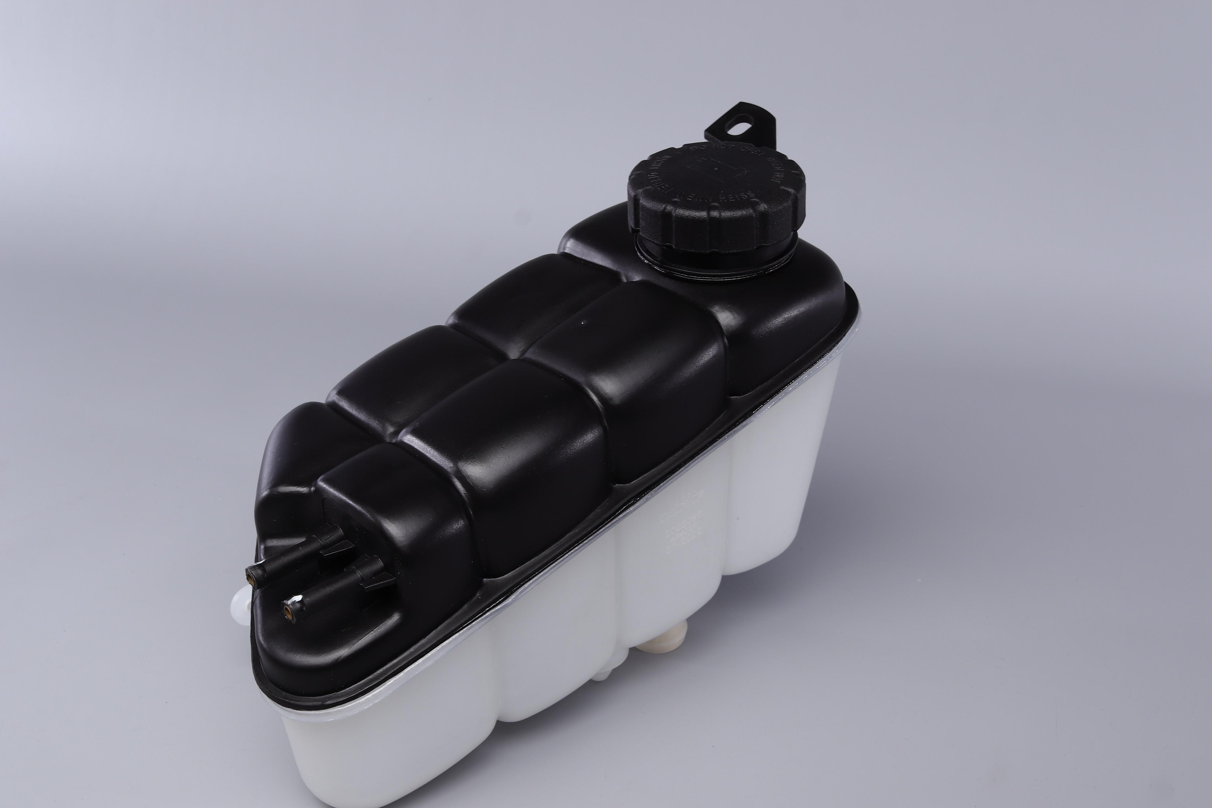 Бачок розширювальний MB G-class (W463)/S-class (W220) 98-05