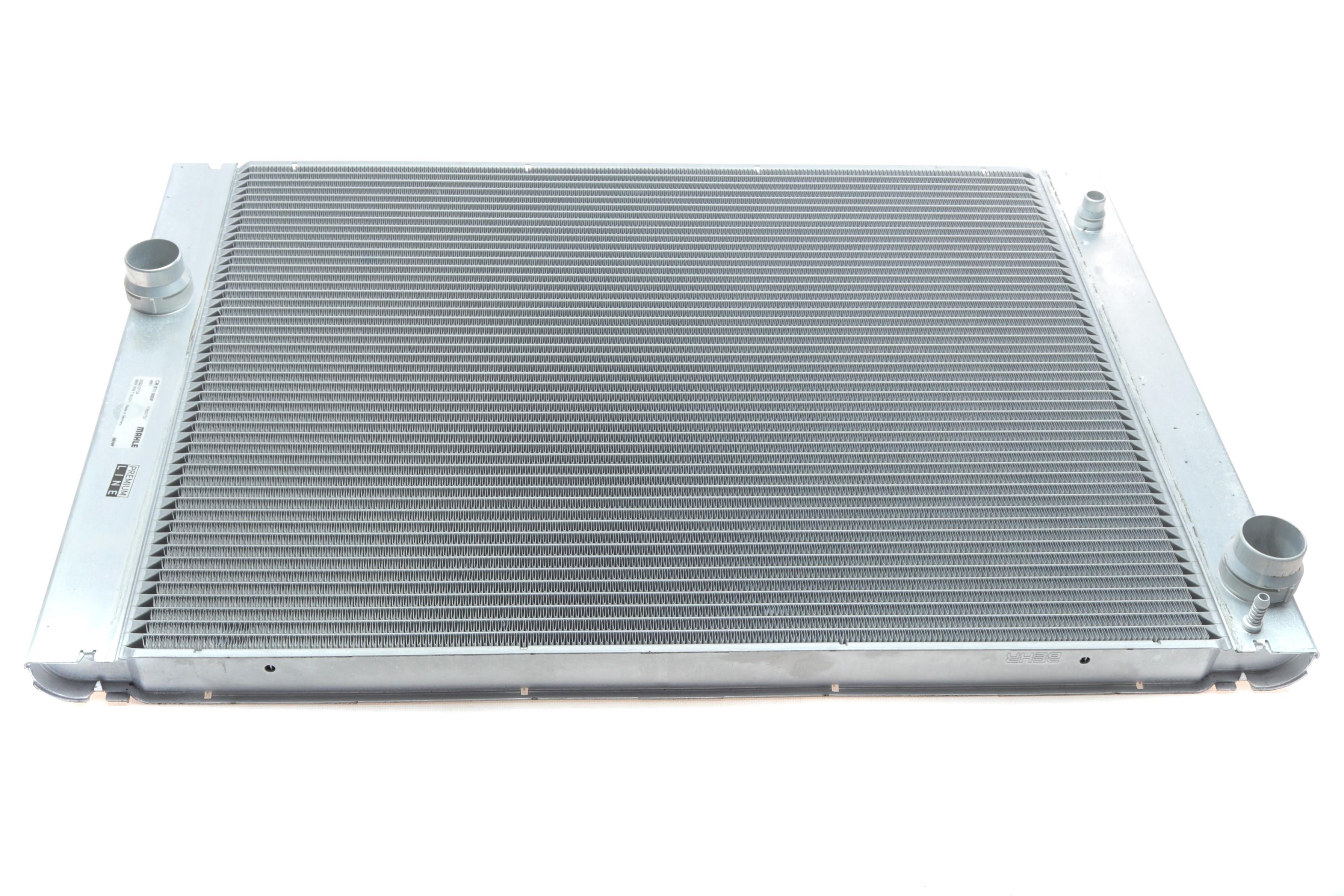 Радіатор охолодження BMW 5 (E60)/7 (E65/E66/E67) 01-08 M54/N62/N73