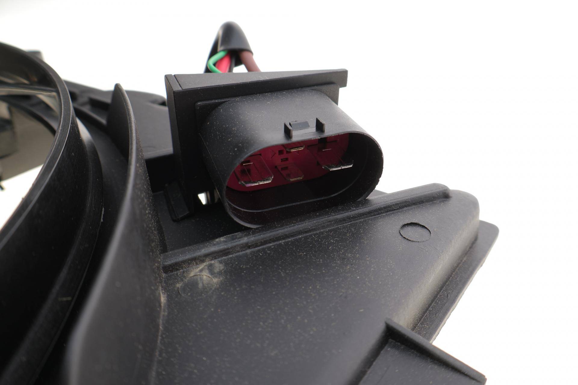 Вентилятори радіатора (електричні) VW Caddy/Audi A1/A3/Skoda Octavia/Superb 1.2-3.6 03- (D=360)