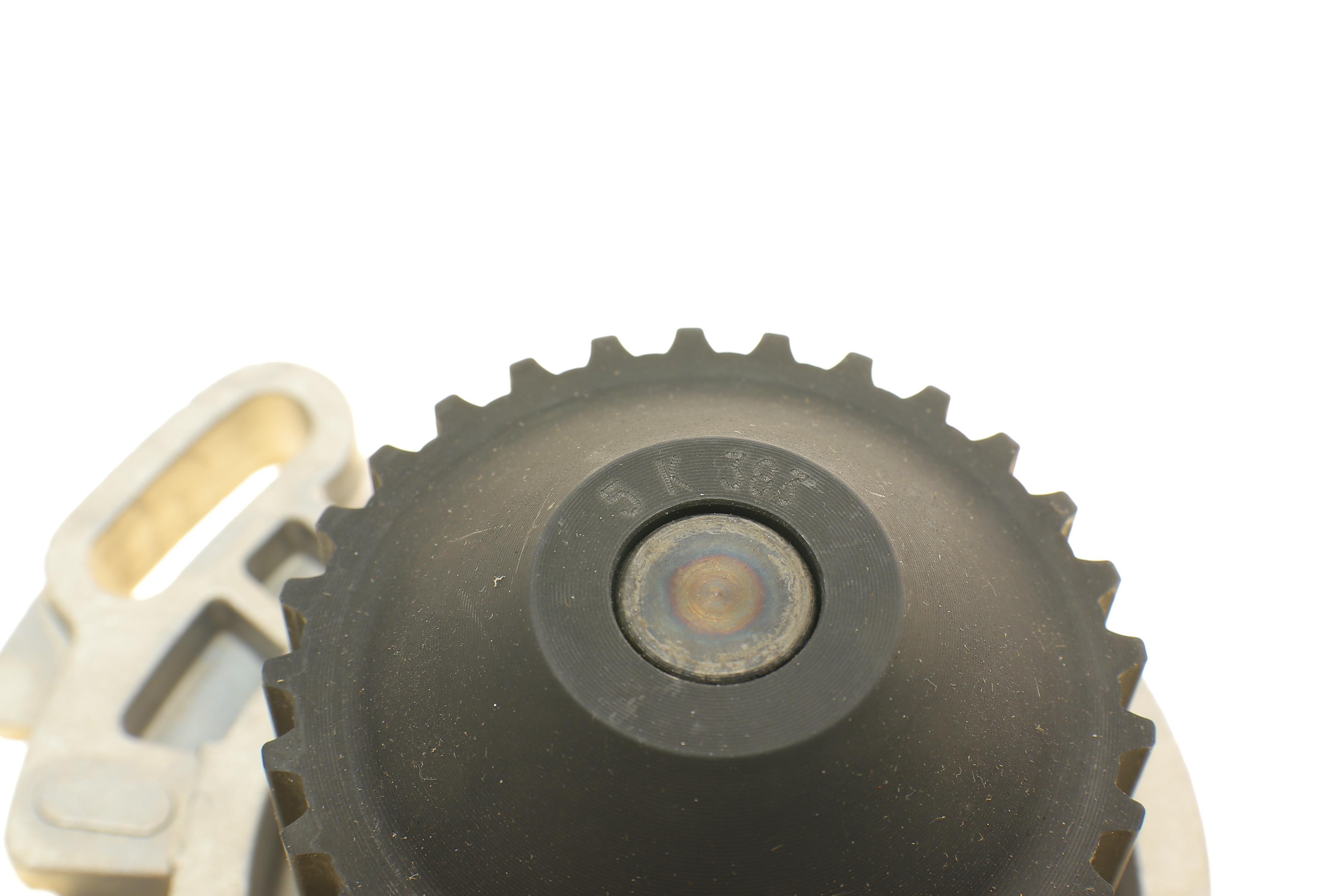 Помпа води Audi 100/200/90 1.9-2.3 82-91 (29z) (B/B) (5 лоп.)