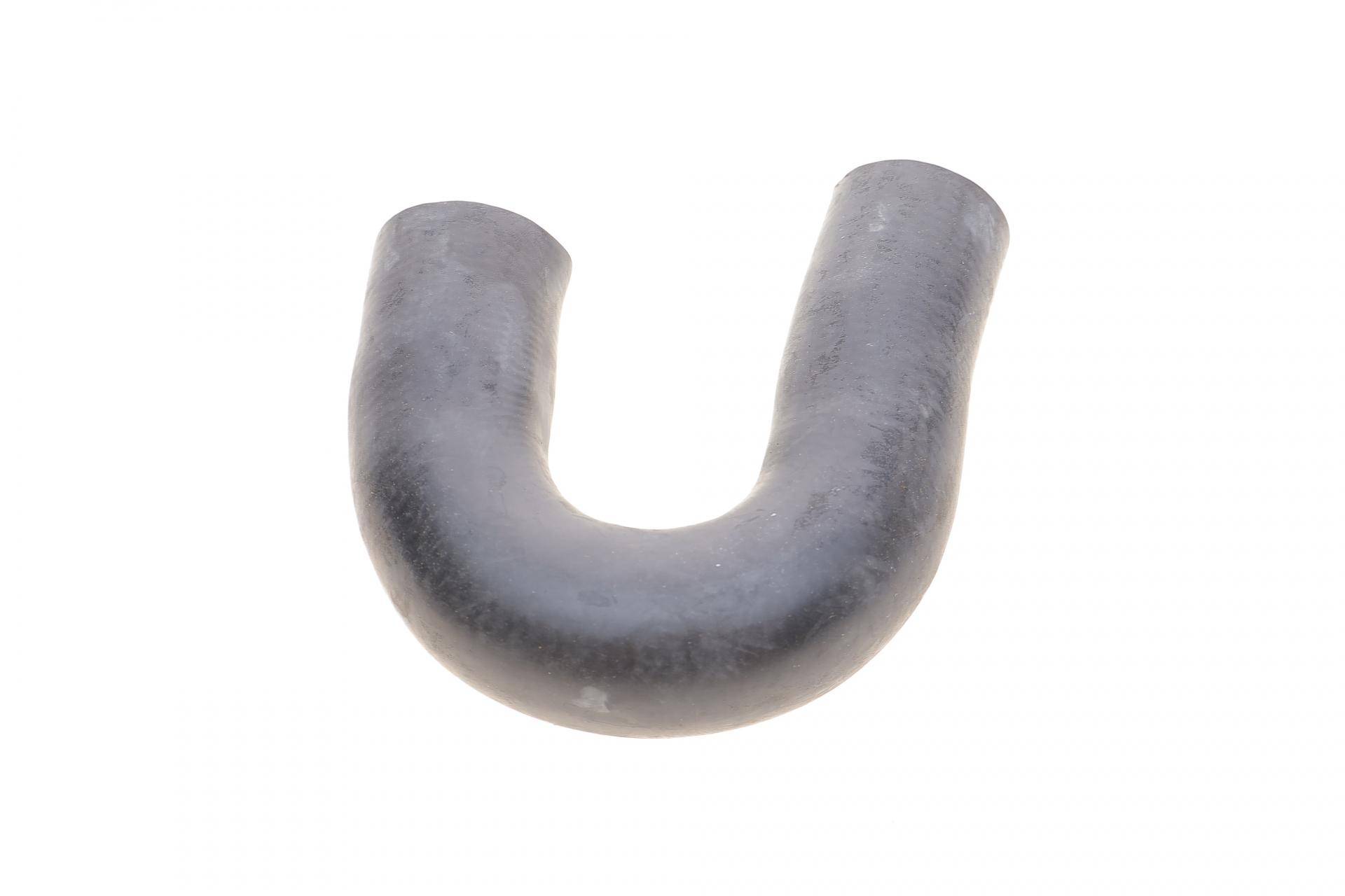 Патрубок радіатора (нижній) Audi 100 1.8 82-90