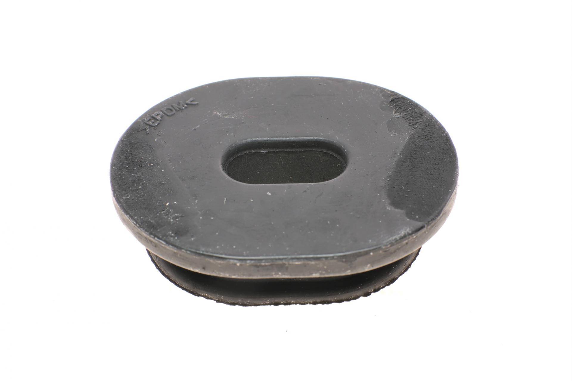 Подушка радіатора VW Caddy II/IV 04-