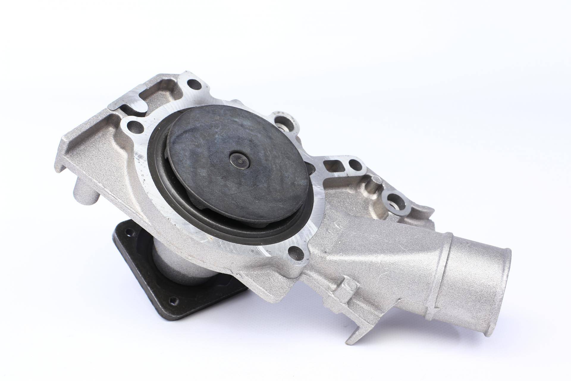 Помпа води Ford Mondeo I/II 1.6i/1.8i/2.0i 16V 93-00 (R/B) (7 лоп.)