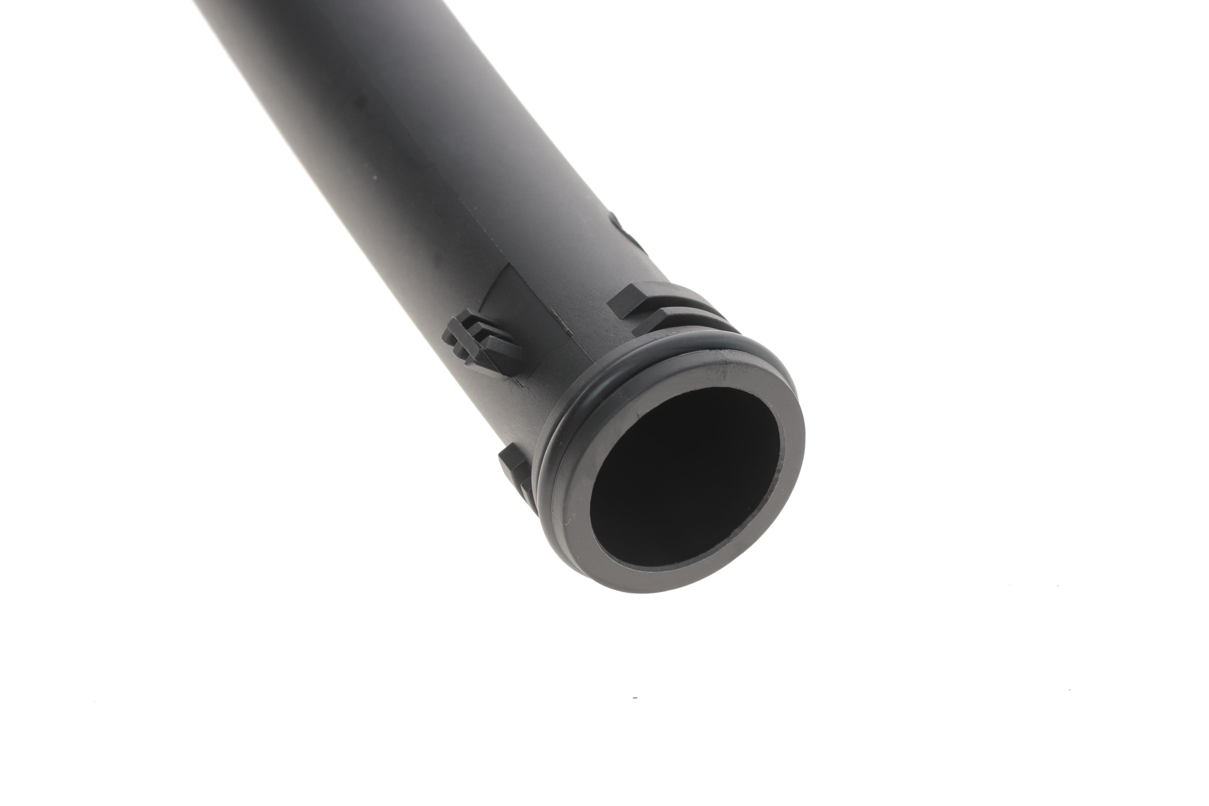 Трубка системи охолодження VW Polo 1.4/1.6 03-17