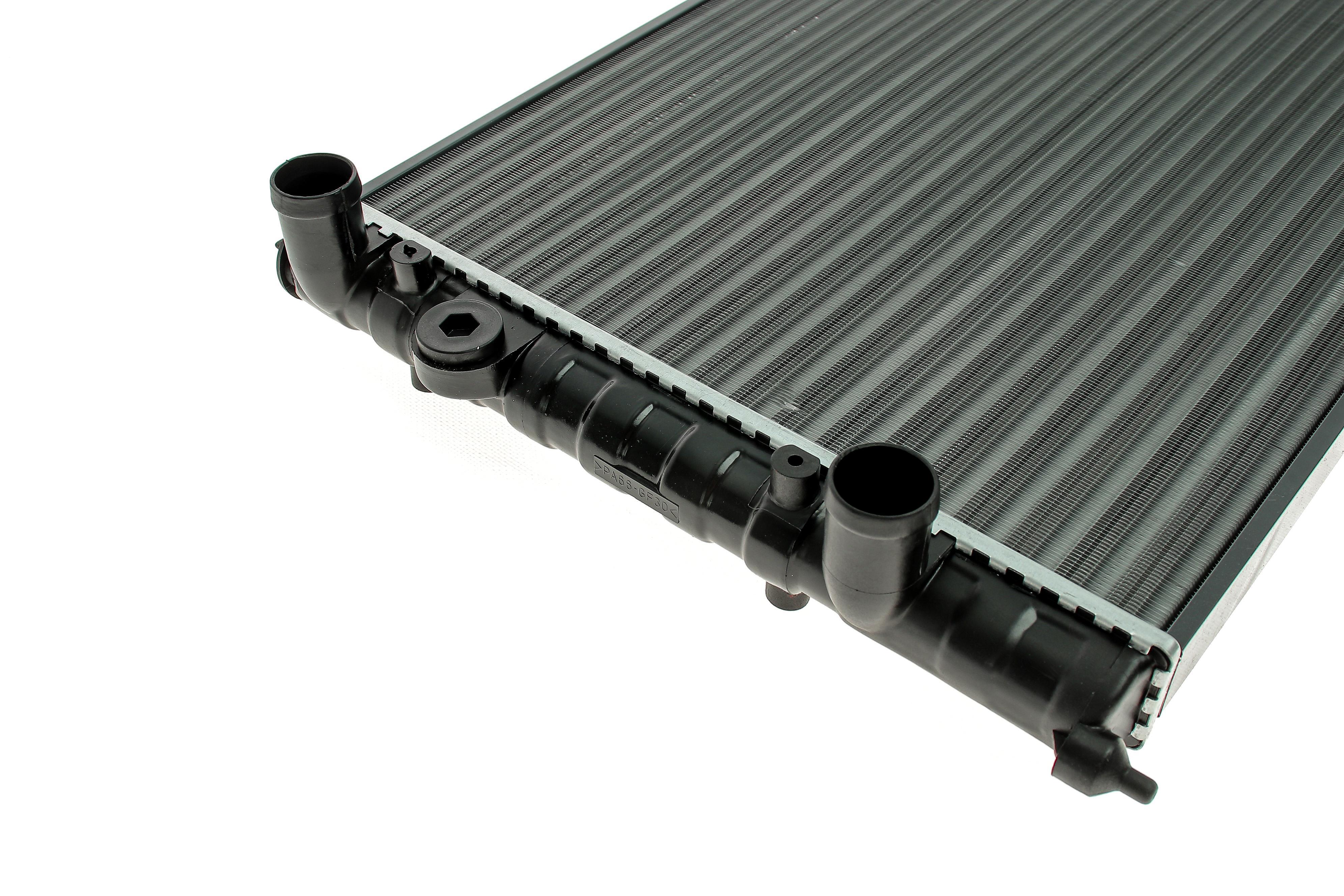 Радіатор охолодження VW Caddy II 1.9 TDI/SDI 95-04