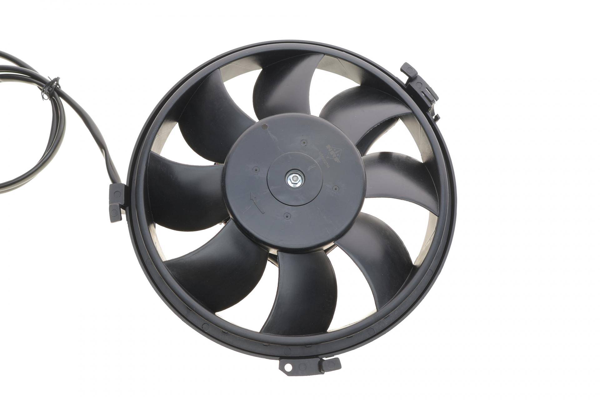 Вентилятор радіатора (електричний) Audi A6/VW Passat 1.6-3.0 97-05