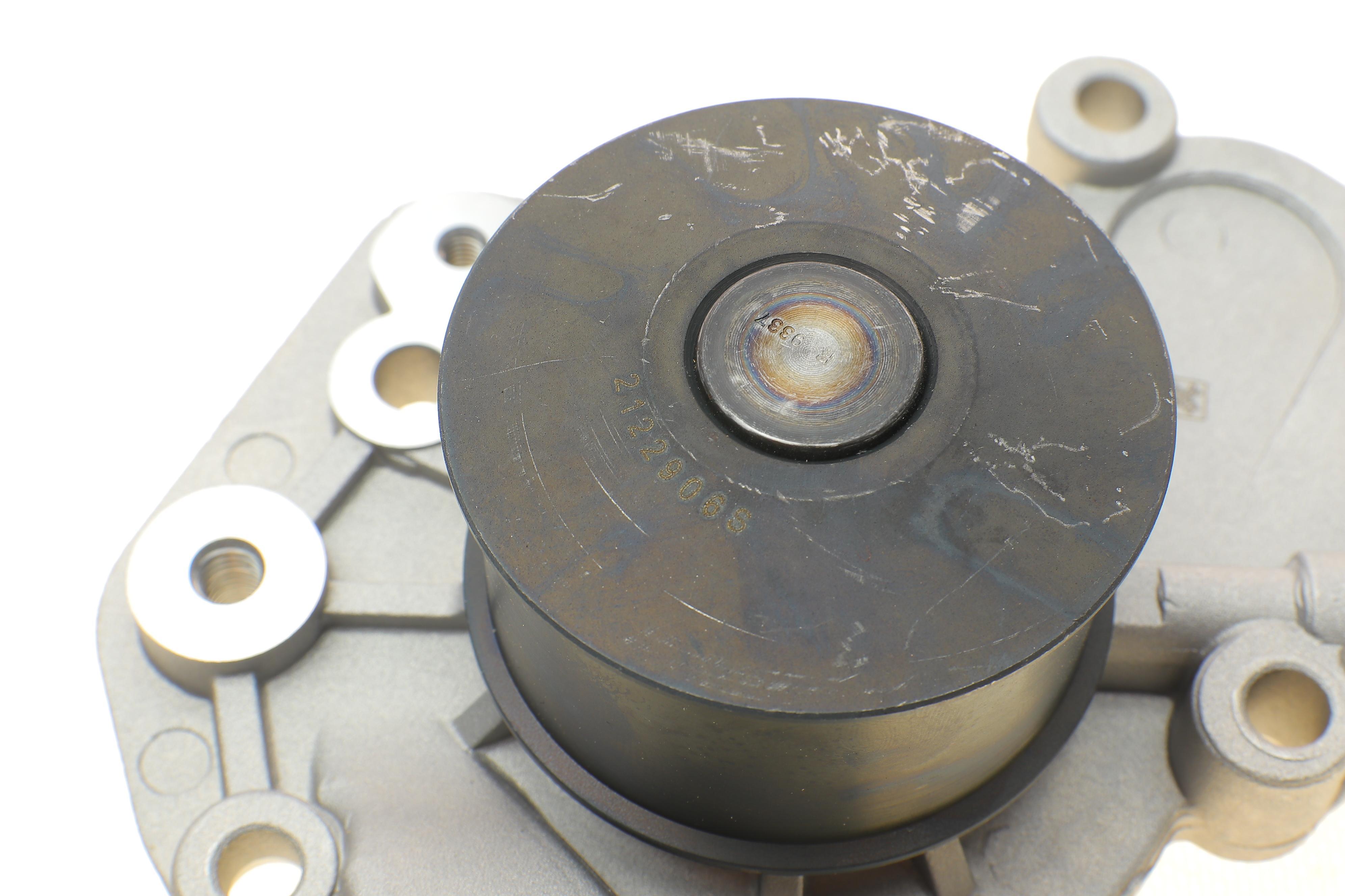 Помпа води Hyundai Santa Fe 2.7 V6 4x4 01-06/Tucson 2.7i 04-10/Sonata 2.7 V6 98-04/Kia Sportage 2.7