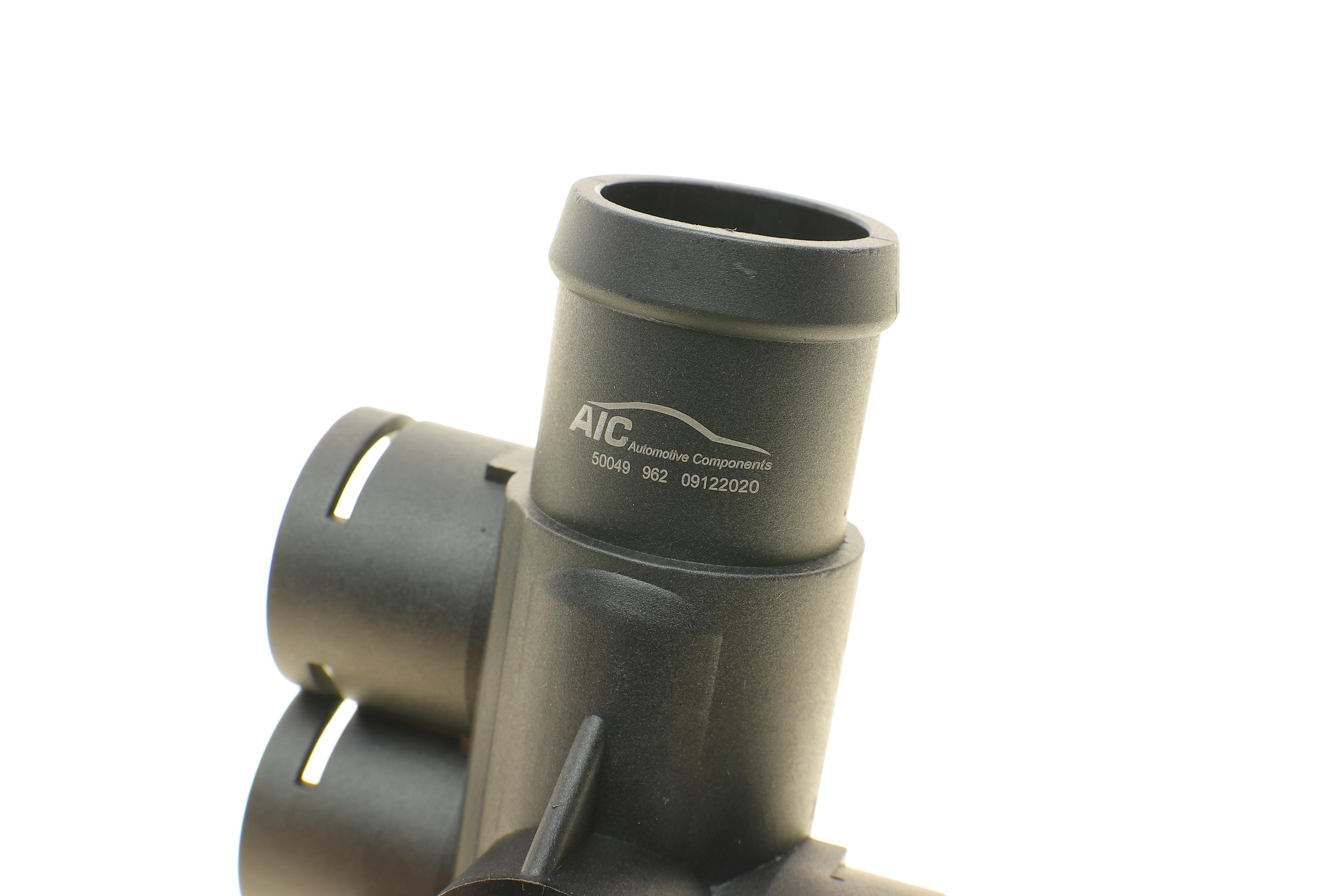 Фланець системи охолодження VW Caddy I/ Passat/T4 1.6-2.0 83-03