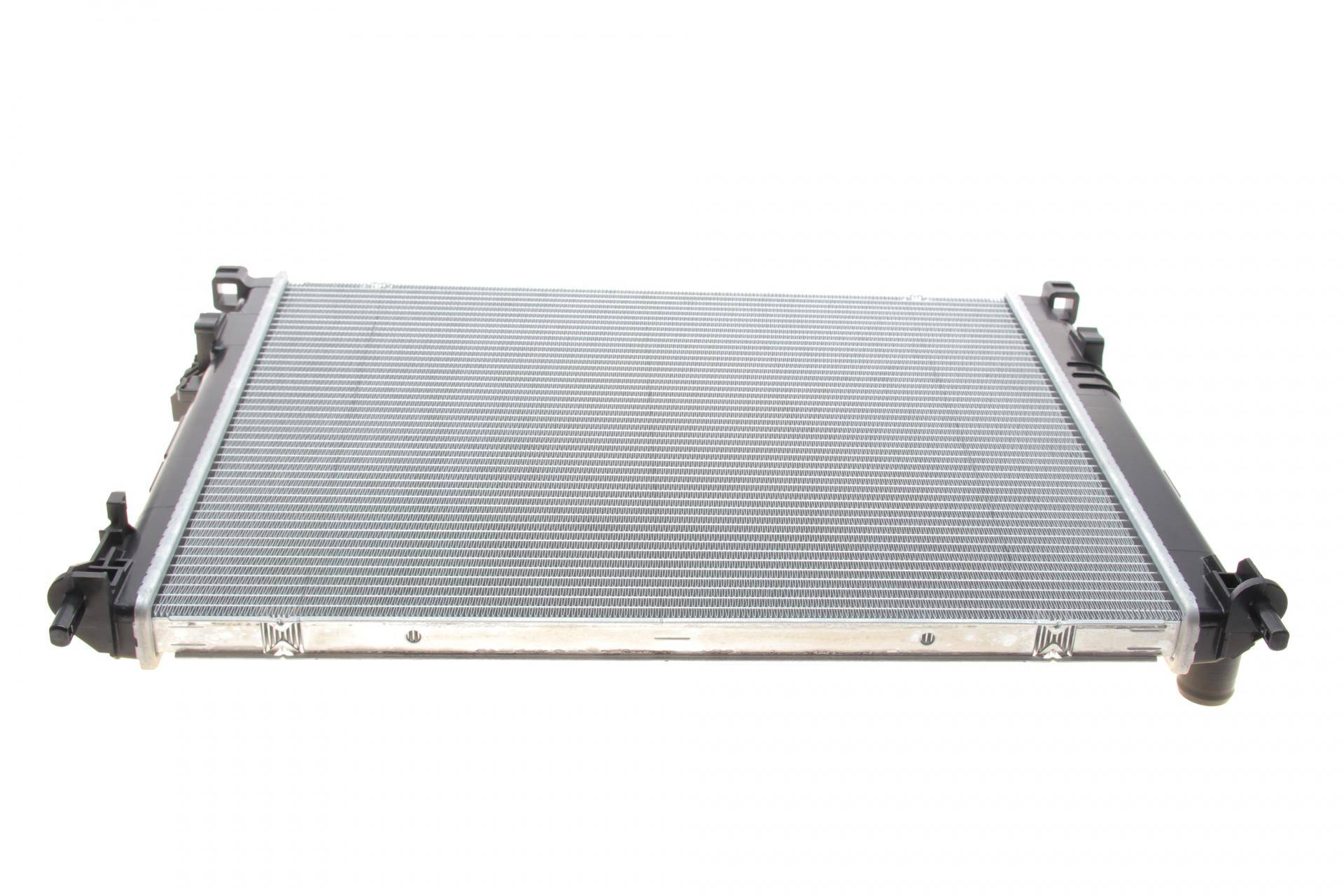 Радіатор охолодження Renault Trafic 1.9dTi/dCi 01-