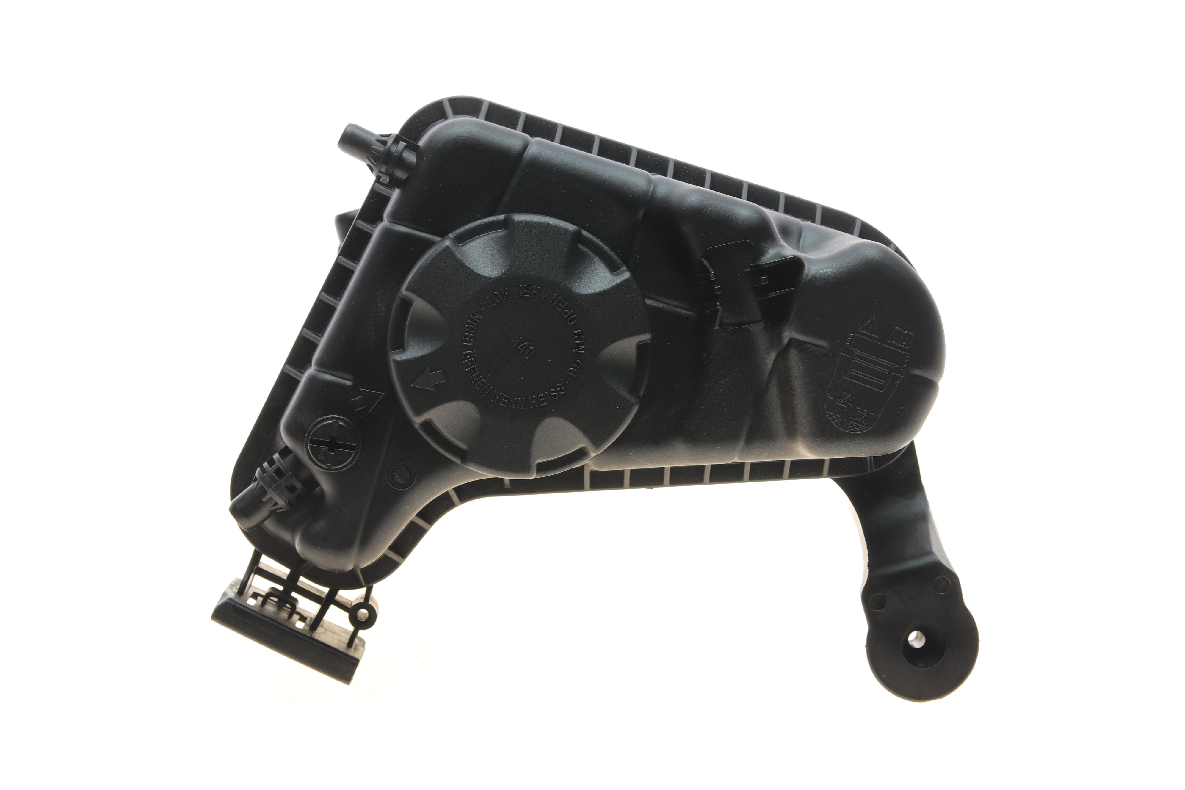 Бачок розширювальний BMW 1 (F20/F21)/3 (F30/F80) 2.0/3.0i 11-18 (B46/B48/B58)