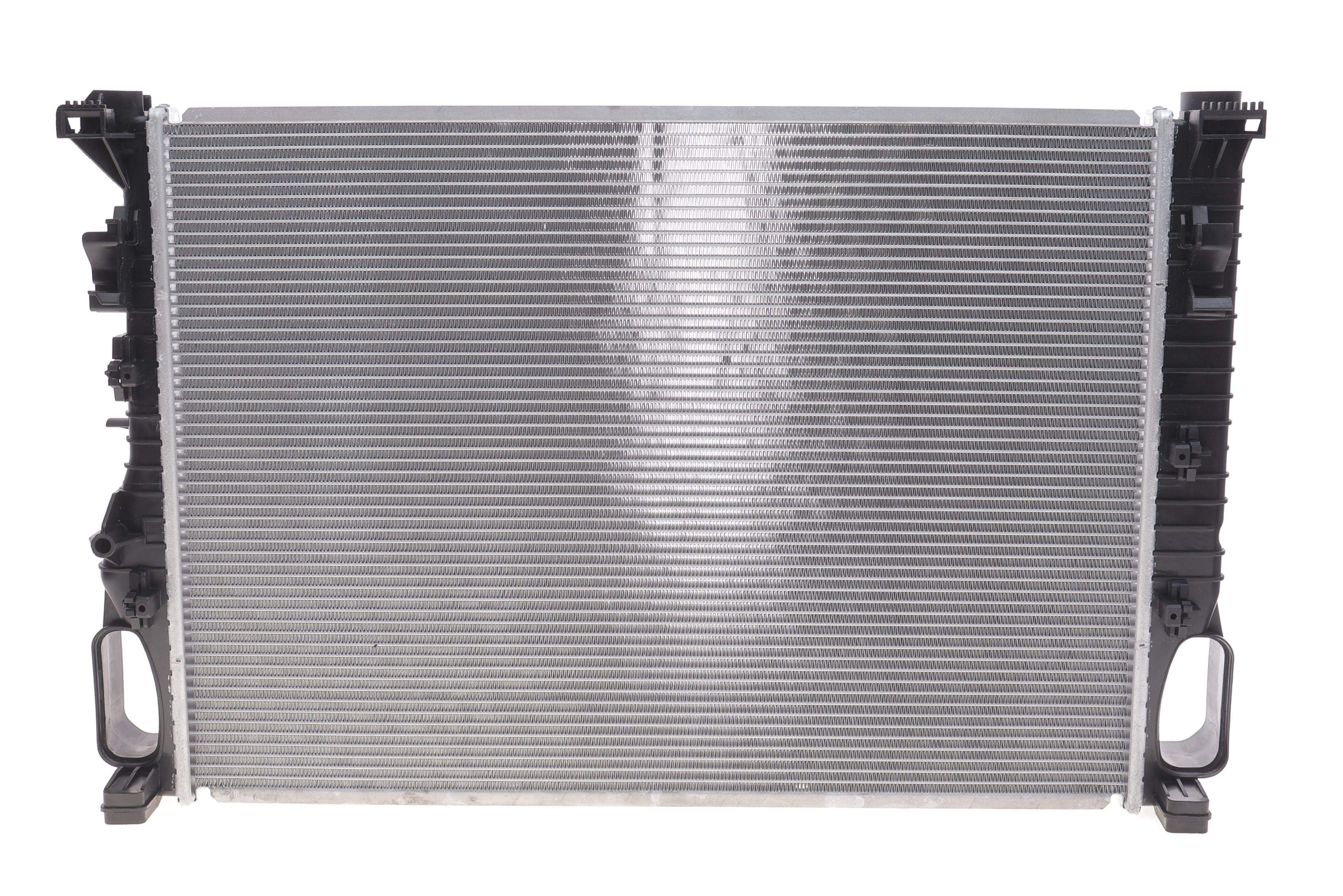 Радіатор охолодження MB E-class (W211/S211)/CLS-class (C219) 02-10 (451x640x24)