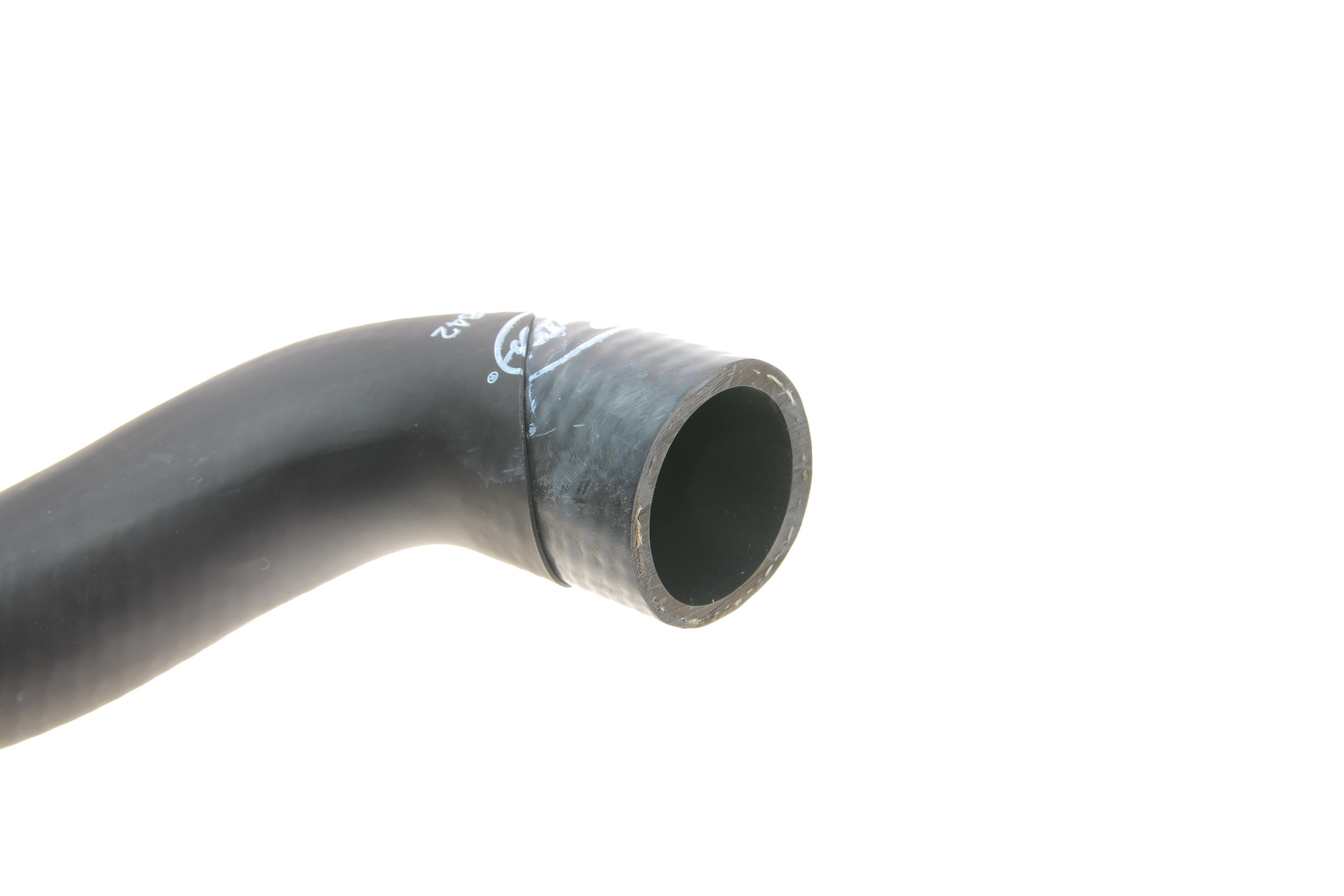 Патрубок системи охолодження VW Caddy III/Golf V 1.9TDI 04-