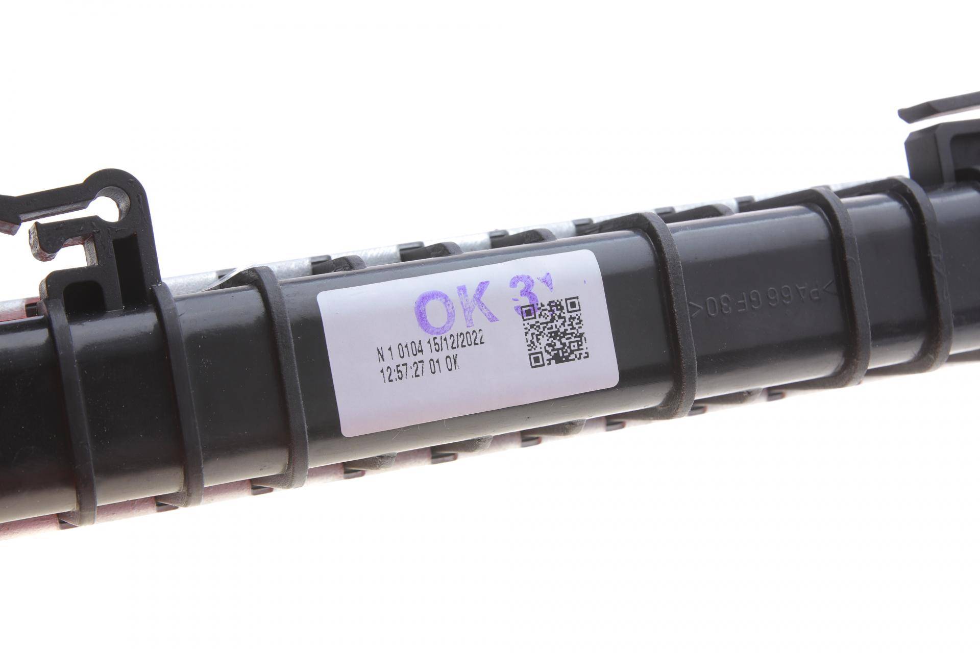 Радіатор охолодження Ford Fiesta V/Fusion/Mazda 2 1.3/1.4 TDCi 01-10