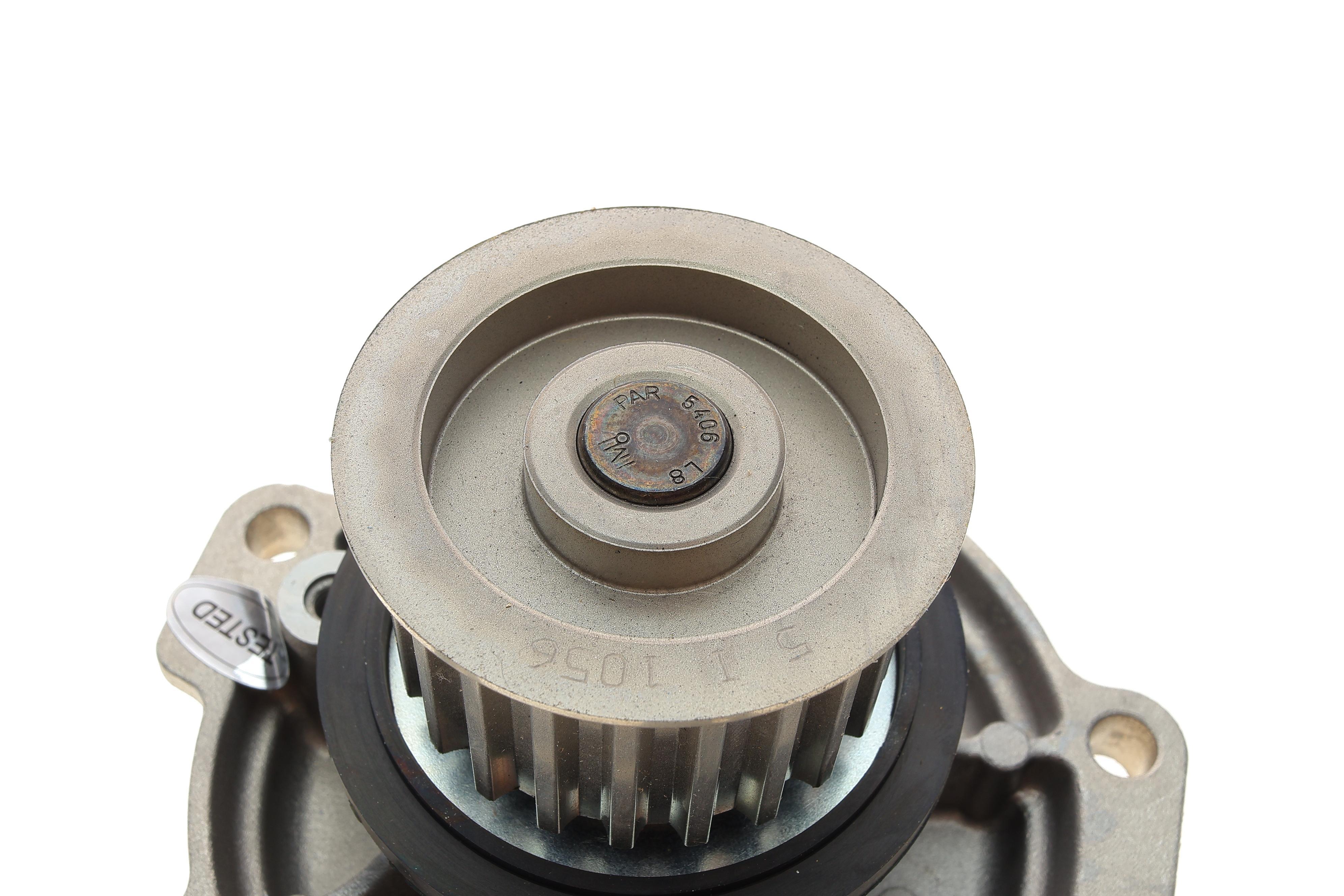 Помпа води Chrysler Voyager IV/ Grand Voyager 2.5-2.8 CRD 00-08 (22z) (R/B) (7 лоп)