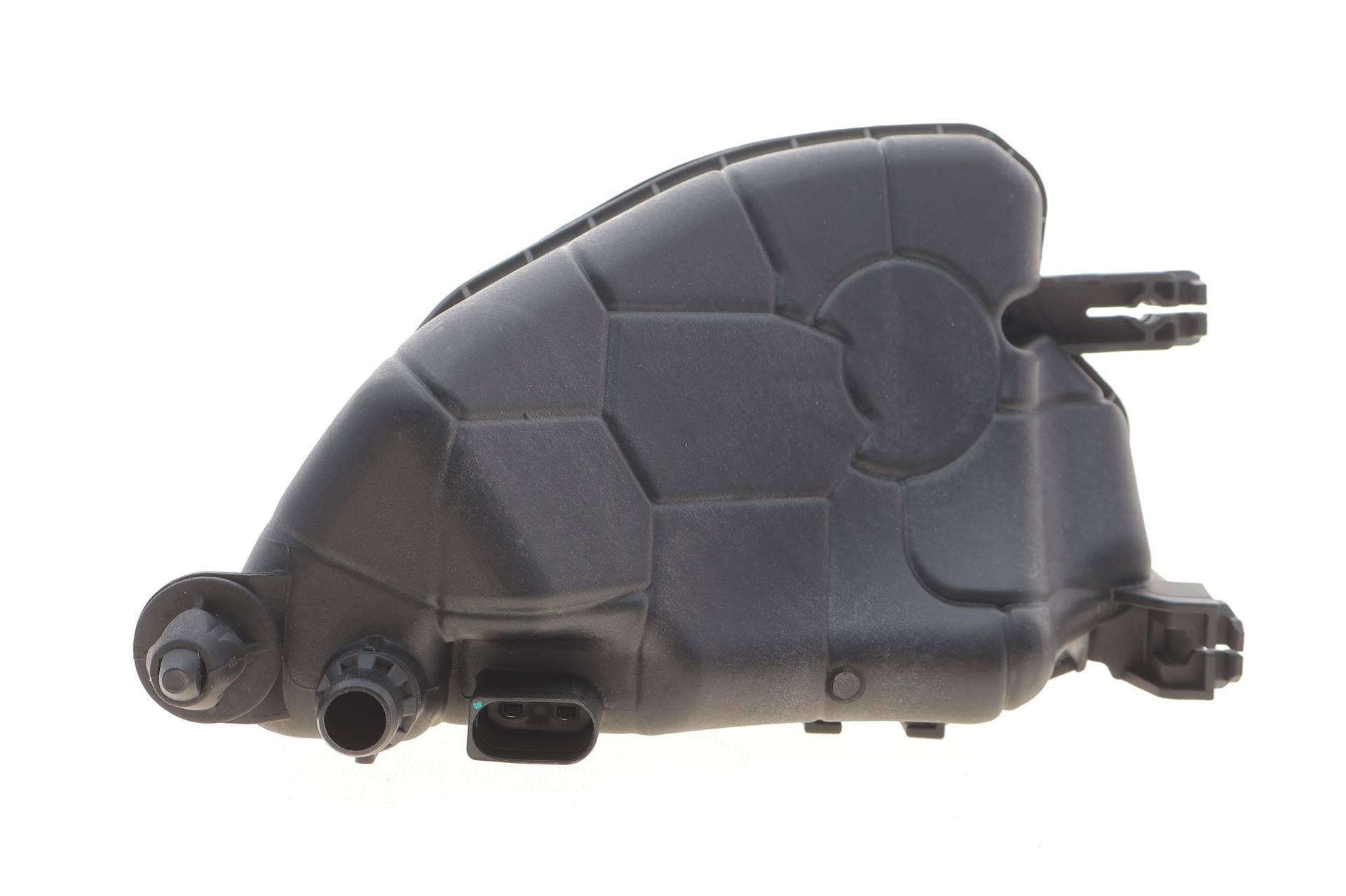 Бачок розширювальний BMW 5 (G30/F90)/7 (G11/G12) 16- B46/B48/B57/B58