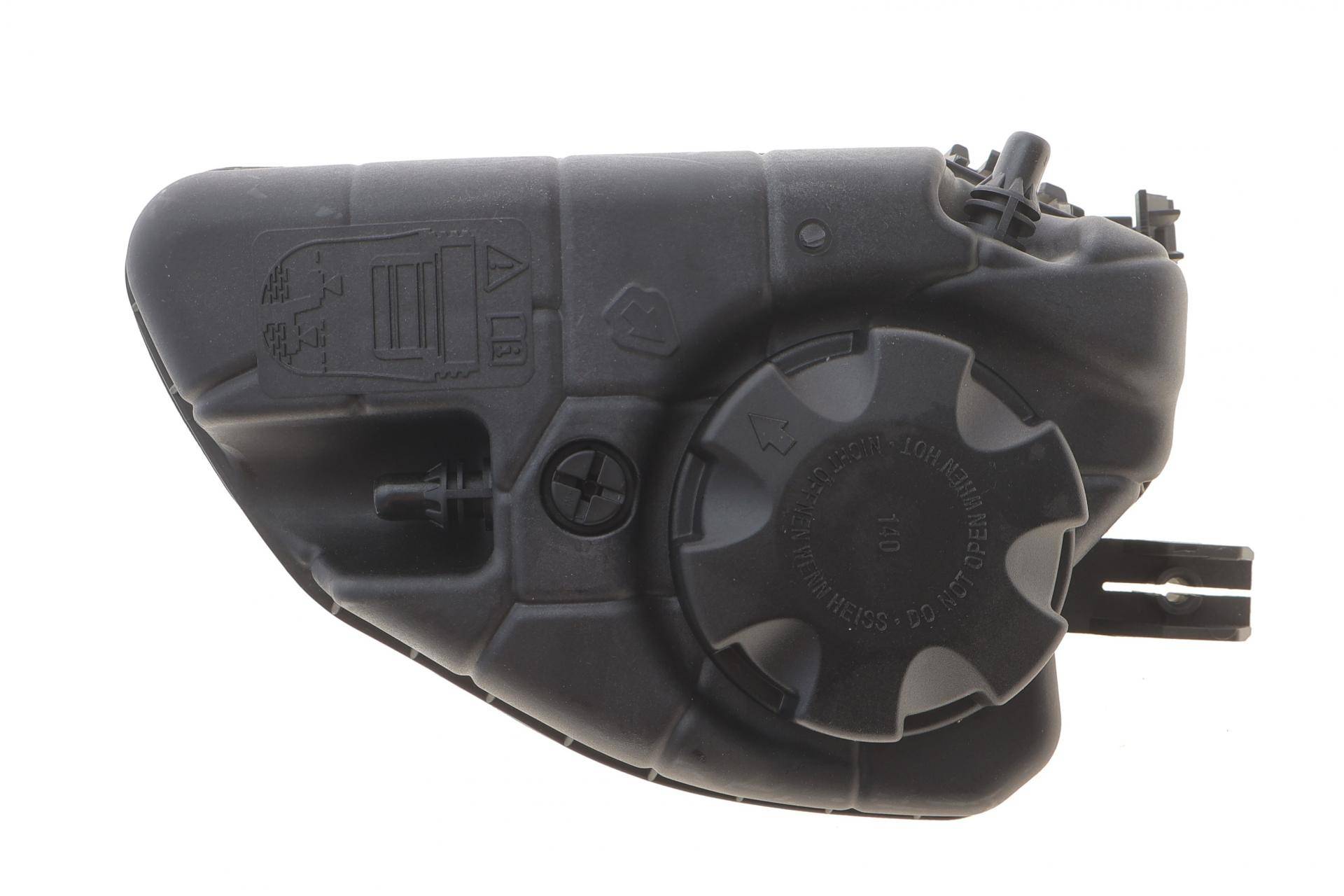 Бачок розширювальний BMW 5 (G30/F90)/7 (G11/G12) 16- B46/B48/B57/B58