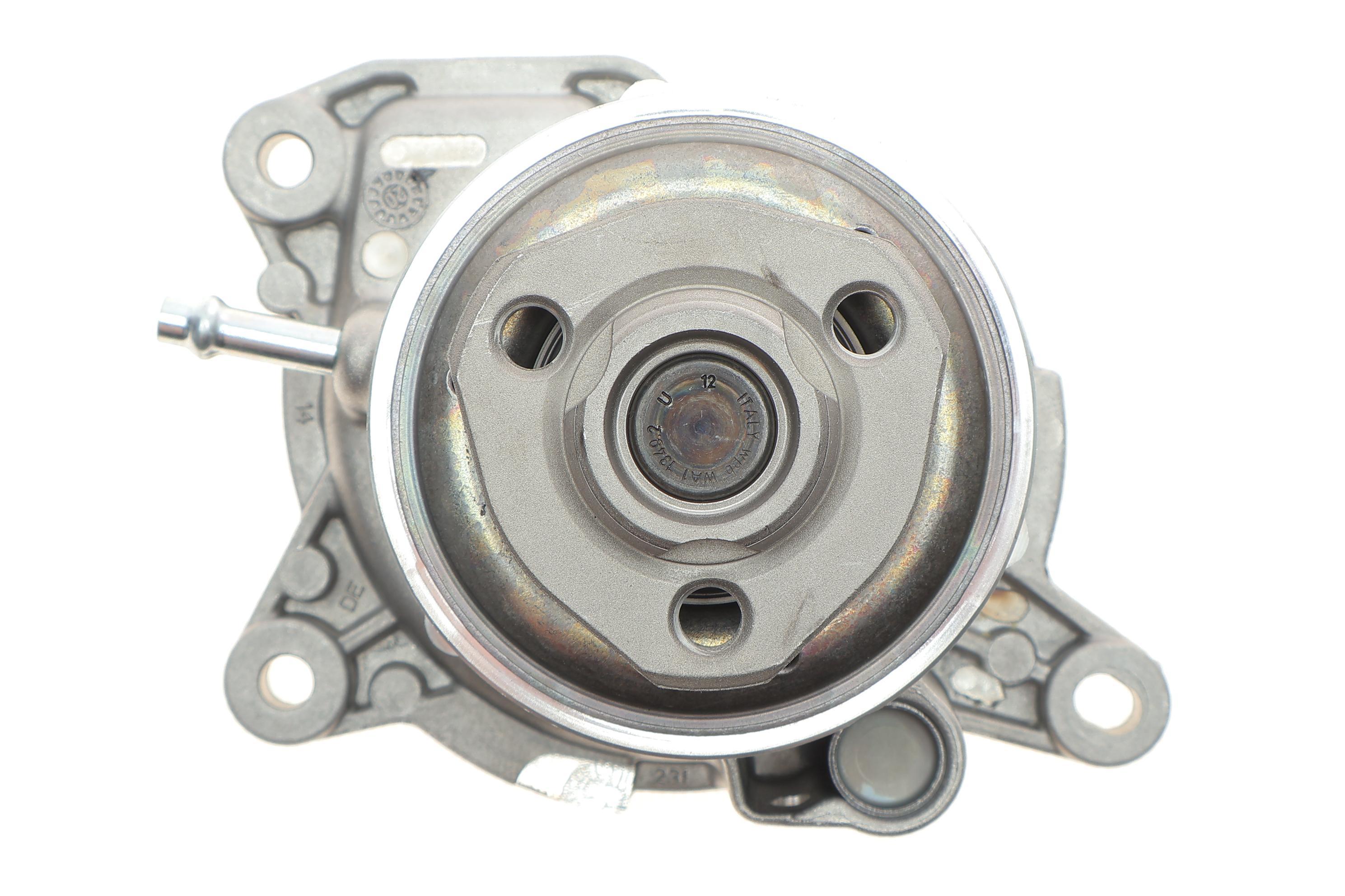 Помпа води VW Caddy III 1.2TSI, 63/77kw 10-15 (керується вакуумно)