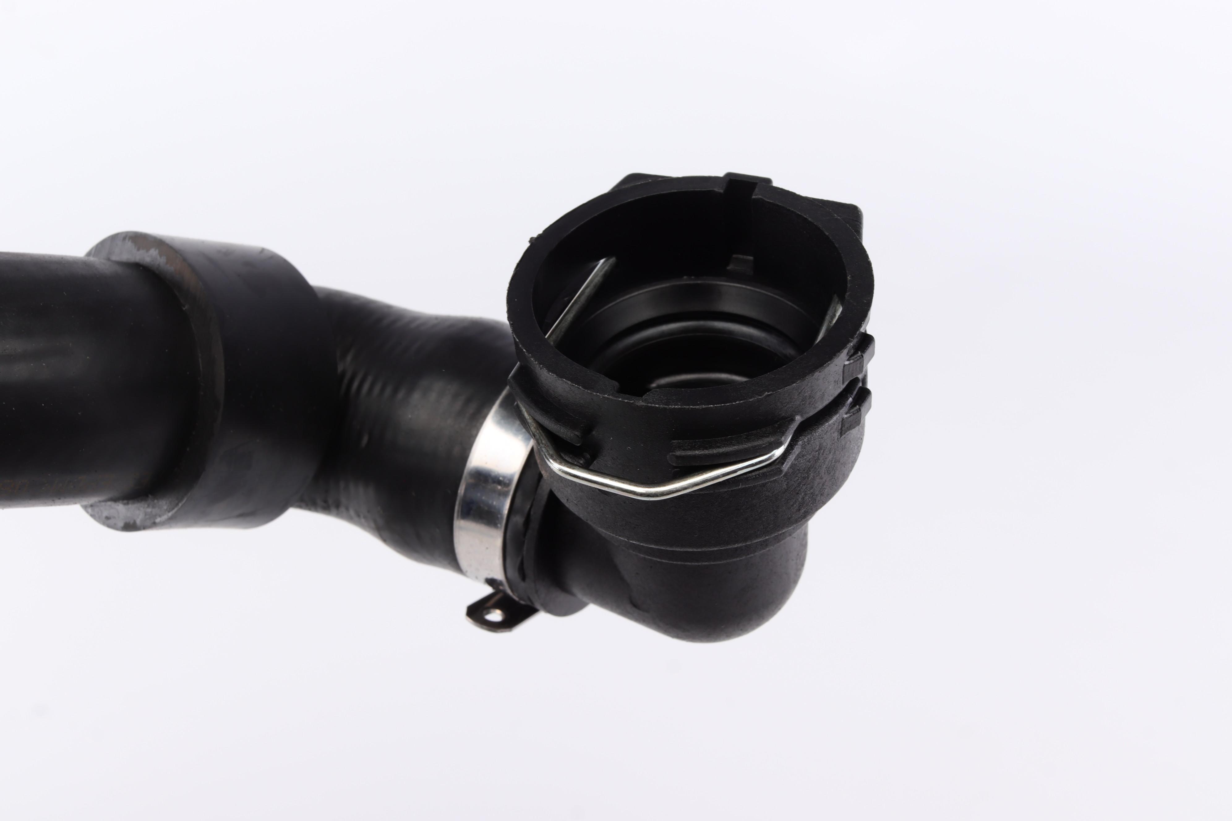 Патрубок радіатора (передній) VW Caddy IV/Golf VI 1.6TDI/2.0TDI 08- (к-кт в зборі)