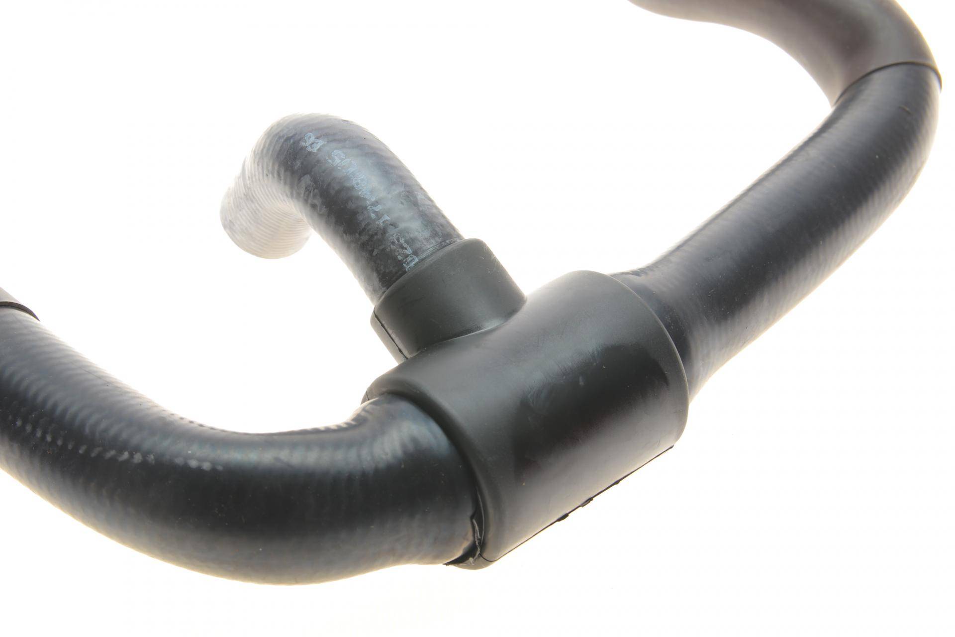 Патрубок системи охолодження VW T4 2.4D/2.5TDI/2.5 90-03