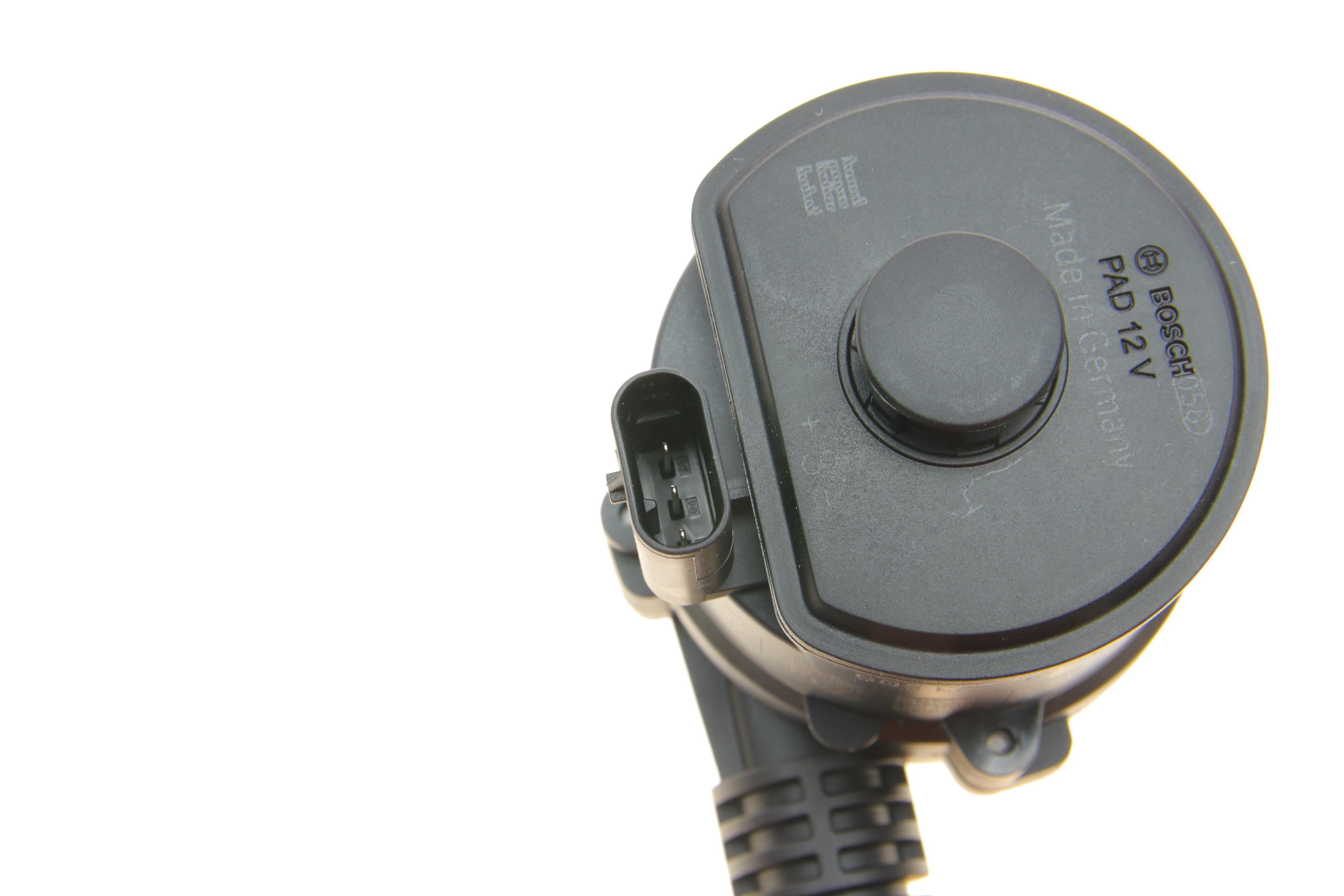 Насос системи охолодження (додатковий) BMW 3 (F30/G20)/5 (G30) 13-(B47/B48/B57)