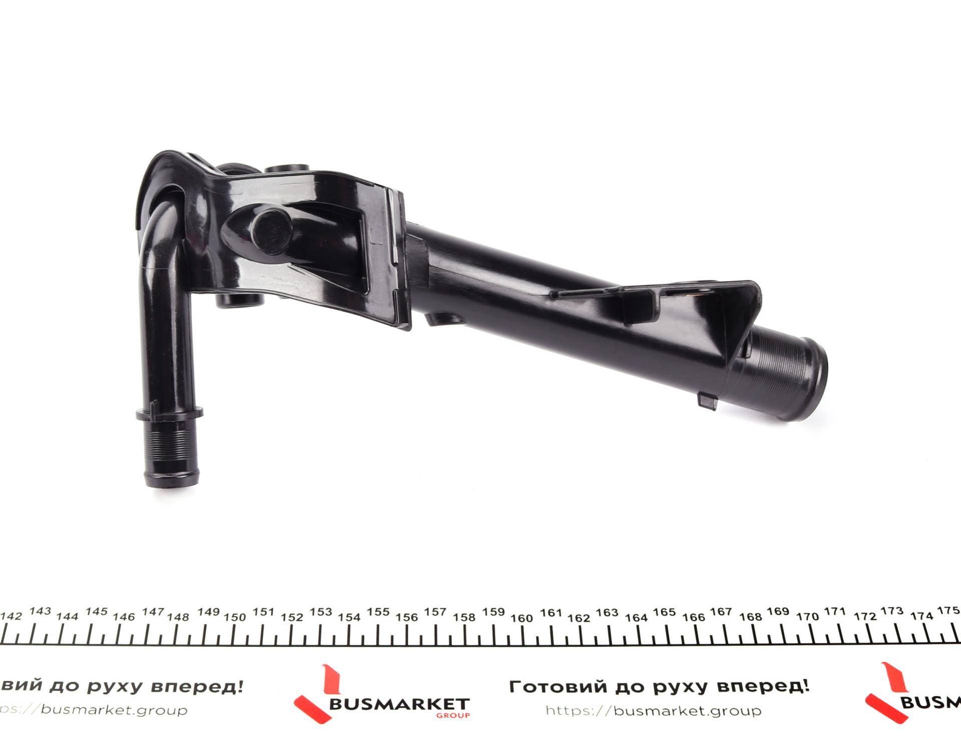 Патрубок системи охолодження Renault Kangoo 1.5 dCi 04- (пластик)