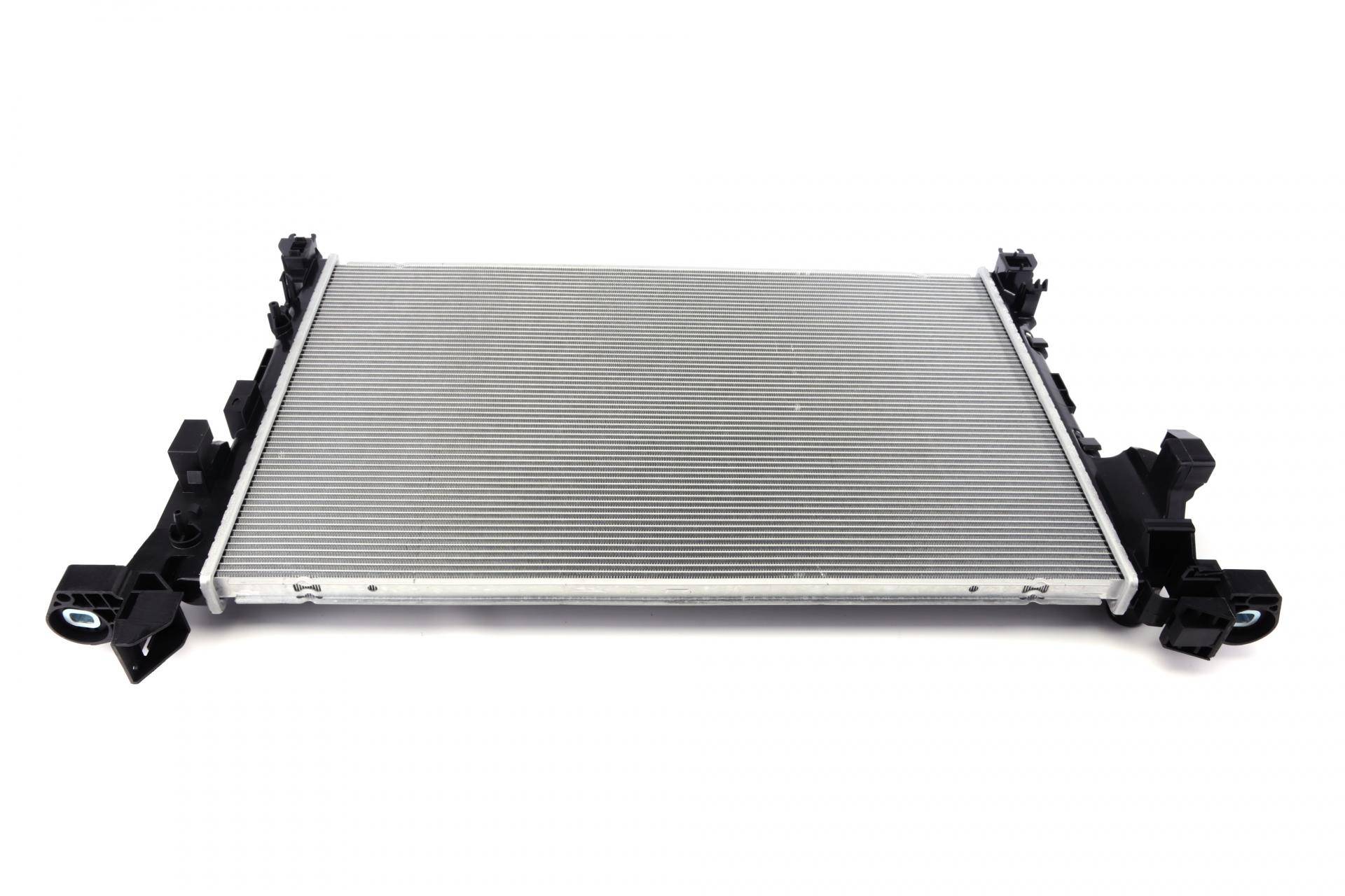 Радіатор охолодження Renault Trafic III 1.6D 14-