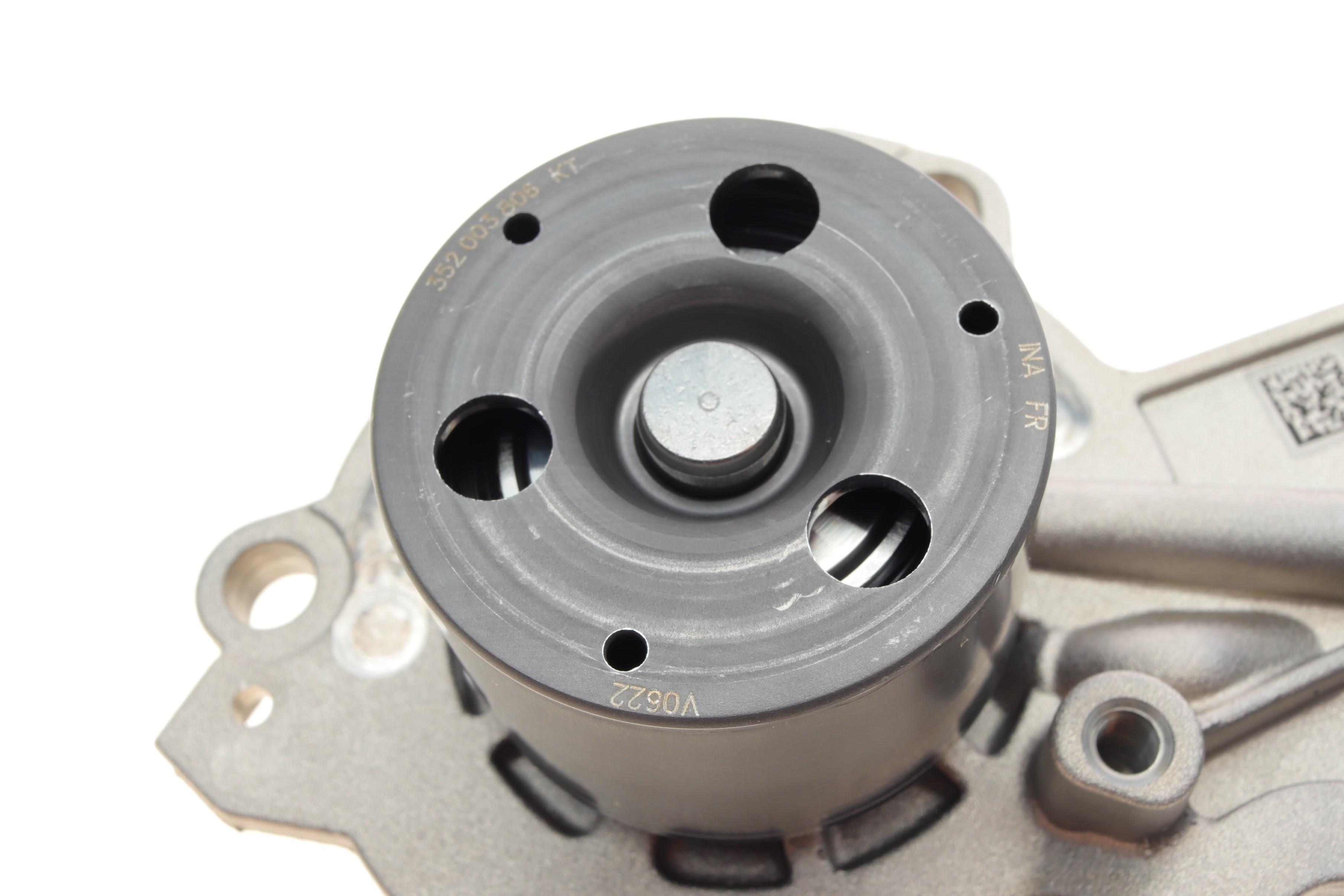 Помпа води Audi A1/VW Polo 1.4TDI 14-