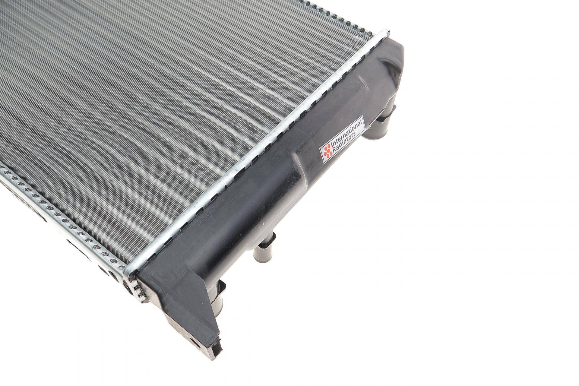 Радіатор охолодження Audi 80/100 1, 6-2, 0 86-