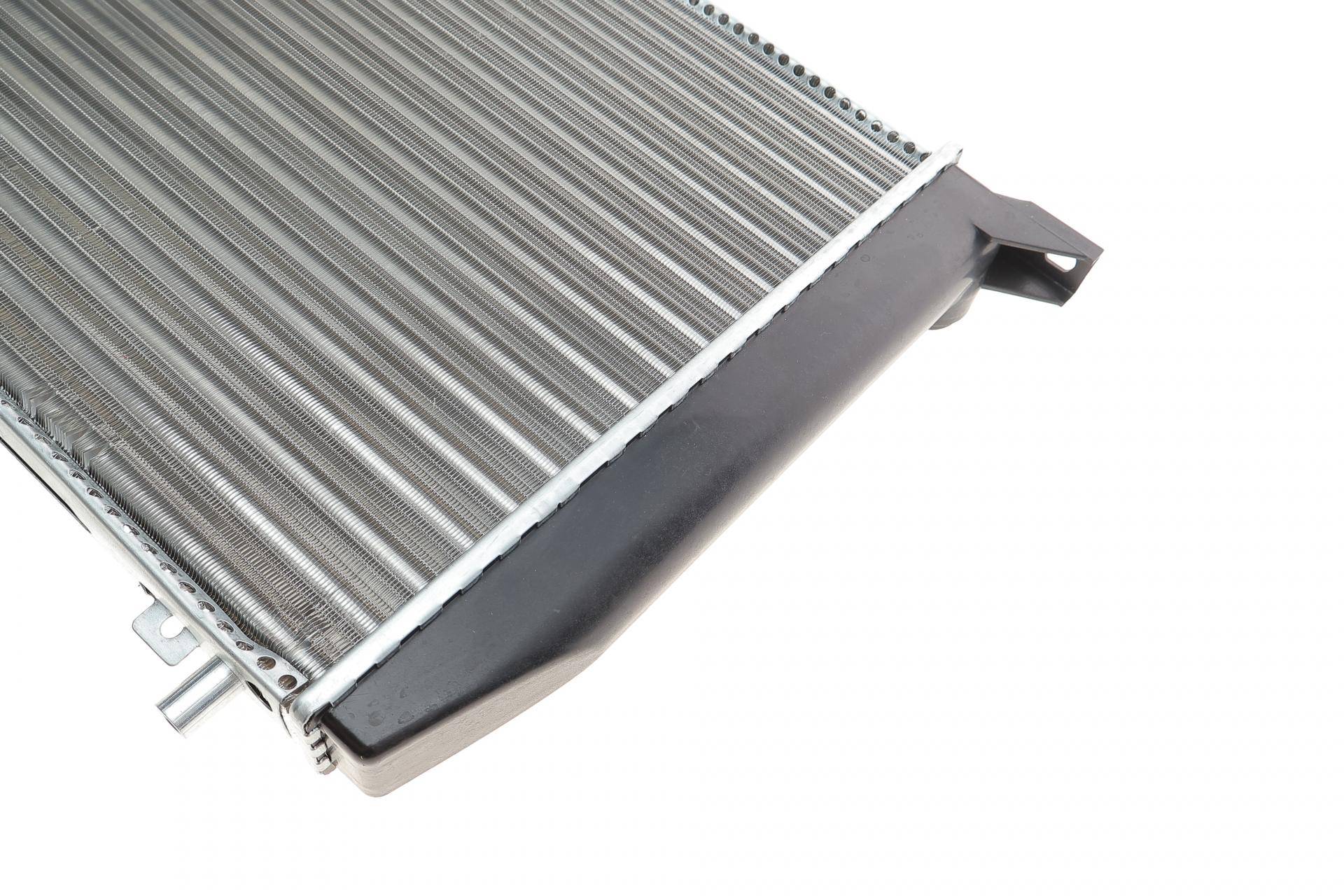 Радіатор охолодження Audi 80/100 1, 6-2, 0 86-