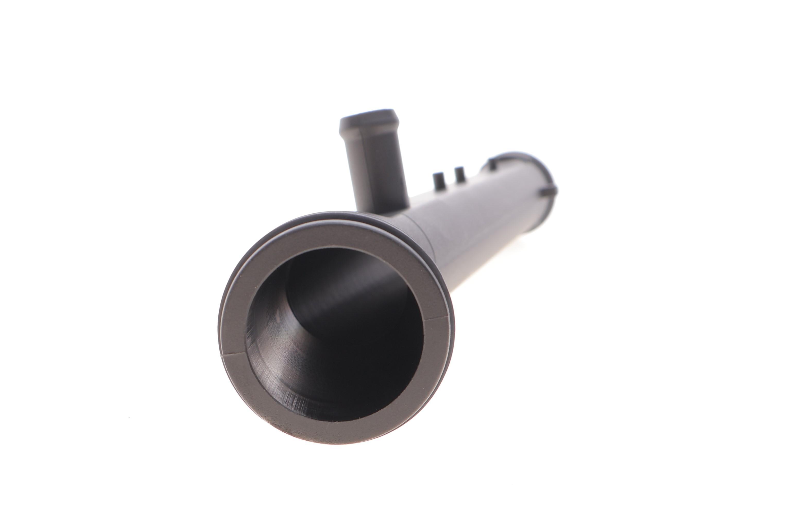 Трубка системи охолодження VW Caddy 1.4 06-10