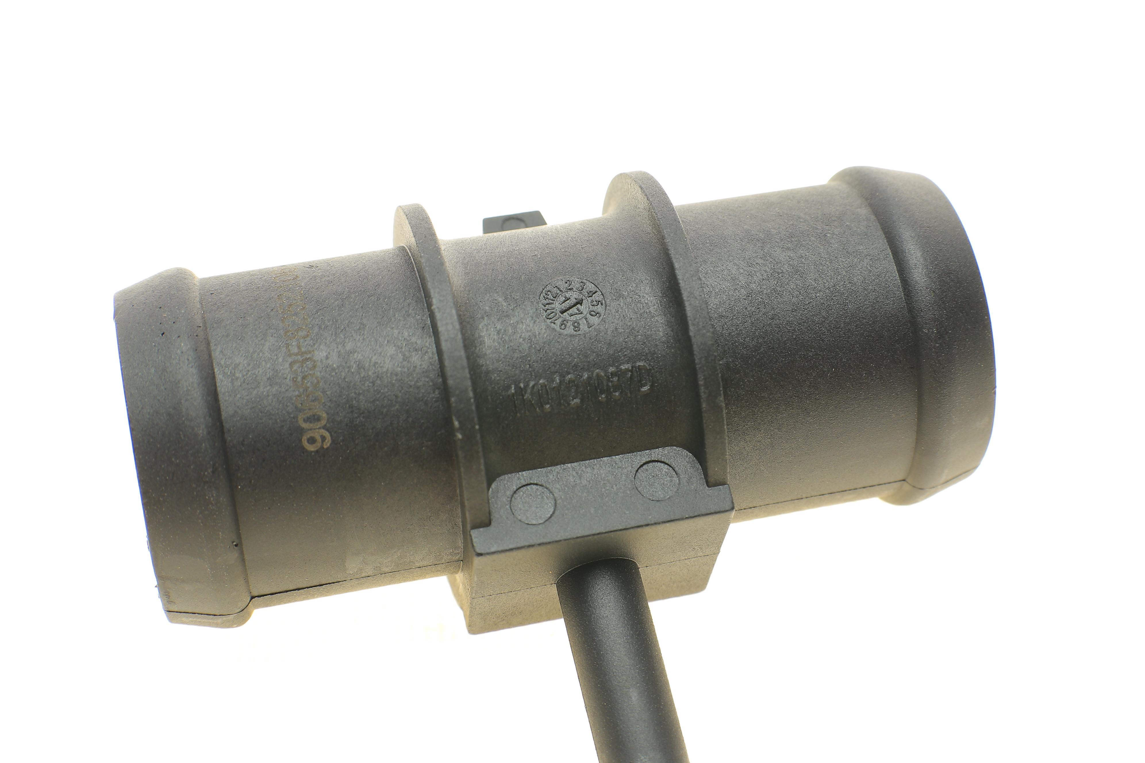 Фланець системи охолодження VW Caddy III/Golf V/Touran 1.4/1.6/1.9TDI 03-13