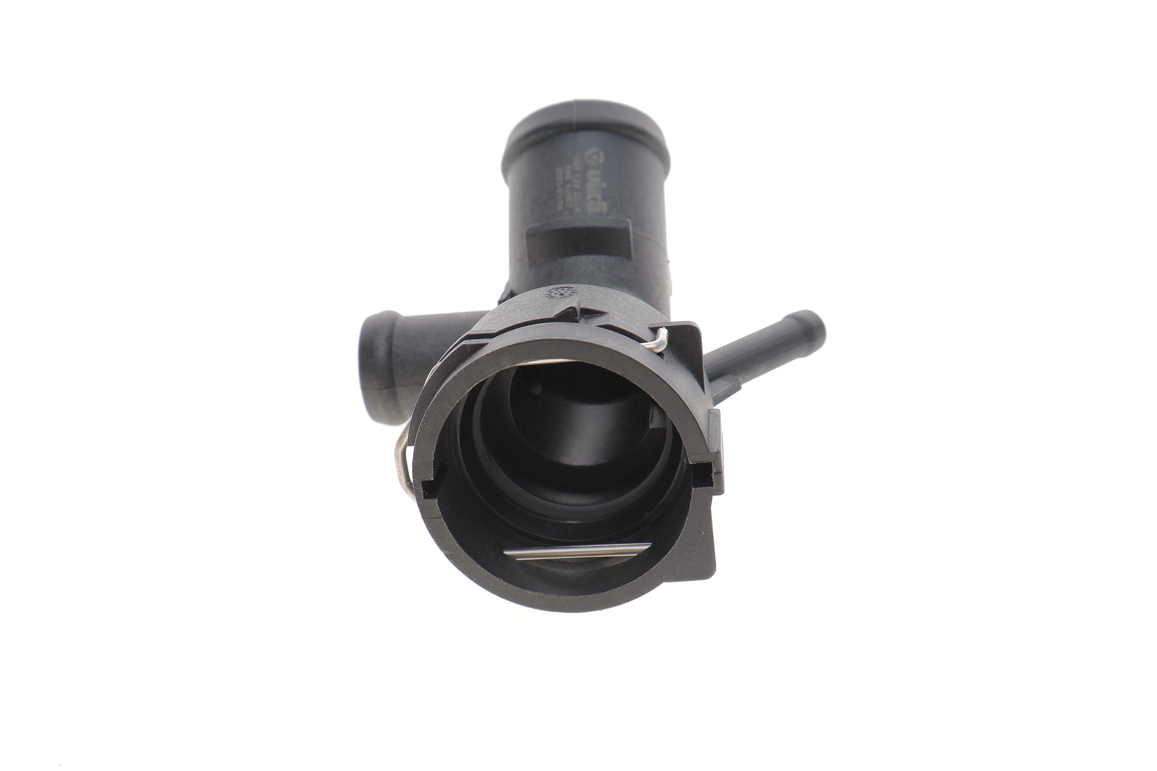 Фланець системи охолодження VW Golf V/Passat B6 2.0 FSI 04-10