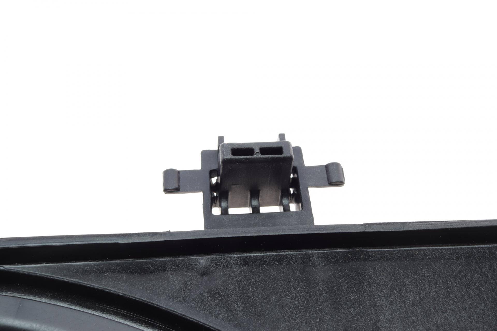 Вентилятор радіатора Ford B-Max 1.5TDCi 12-/Fiesta 1.2-1.6 08-/Ecosport 1.5TDCi 13- (з дифузором)