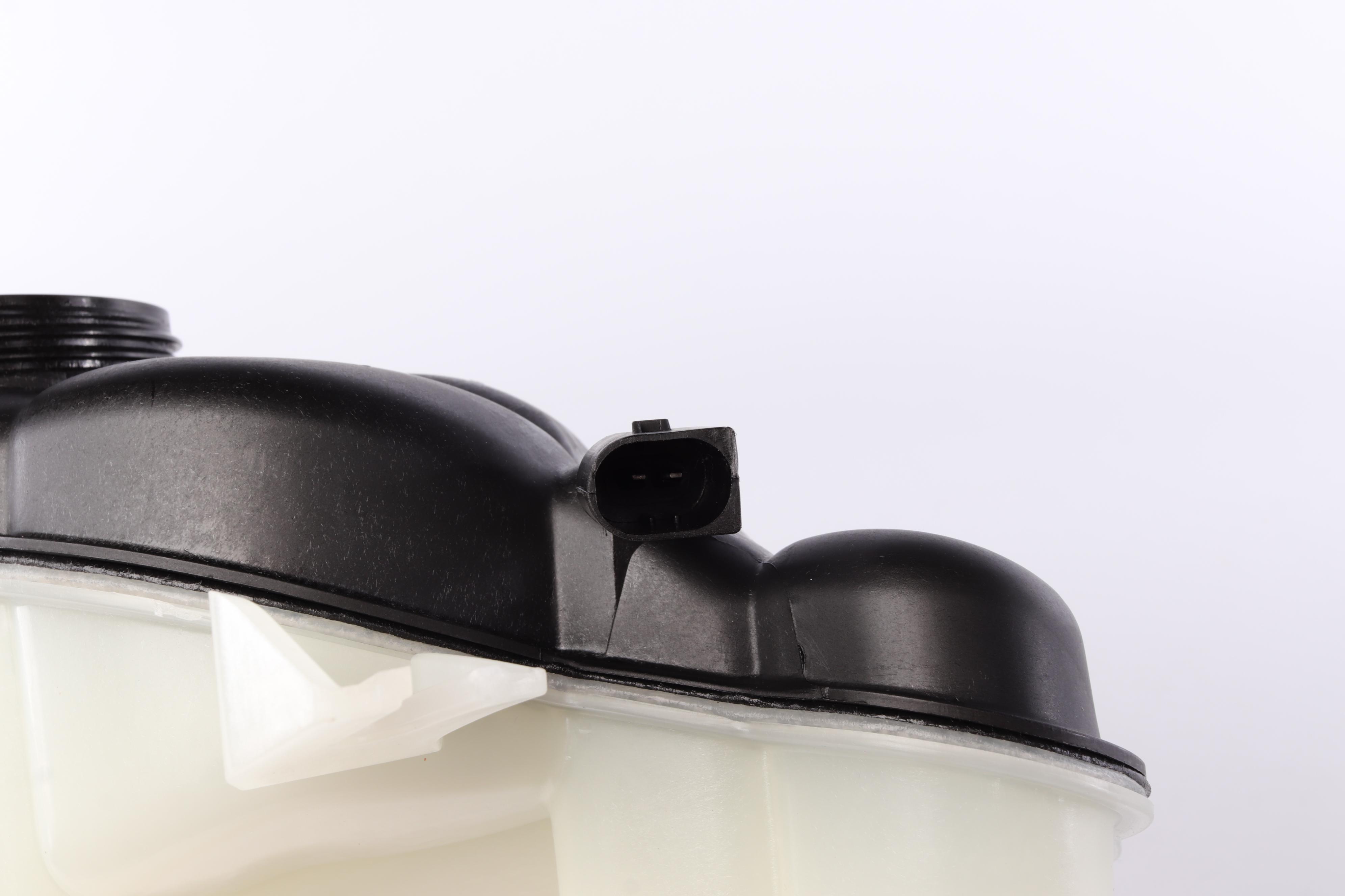 Бачок розширювальний MB S-class (W221/C216) 05-13