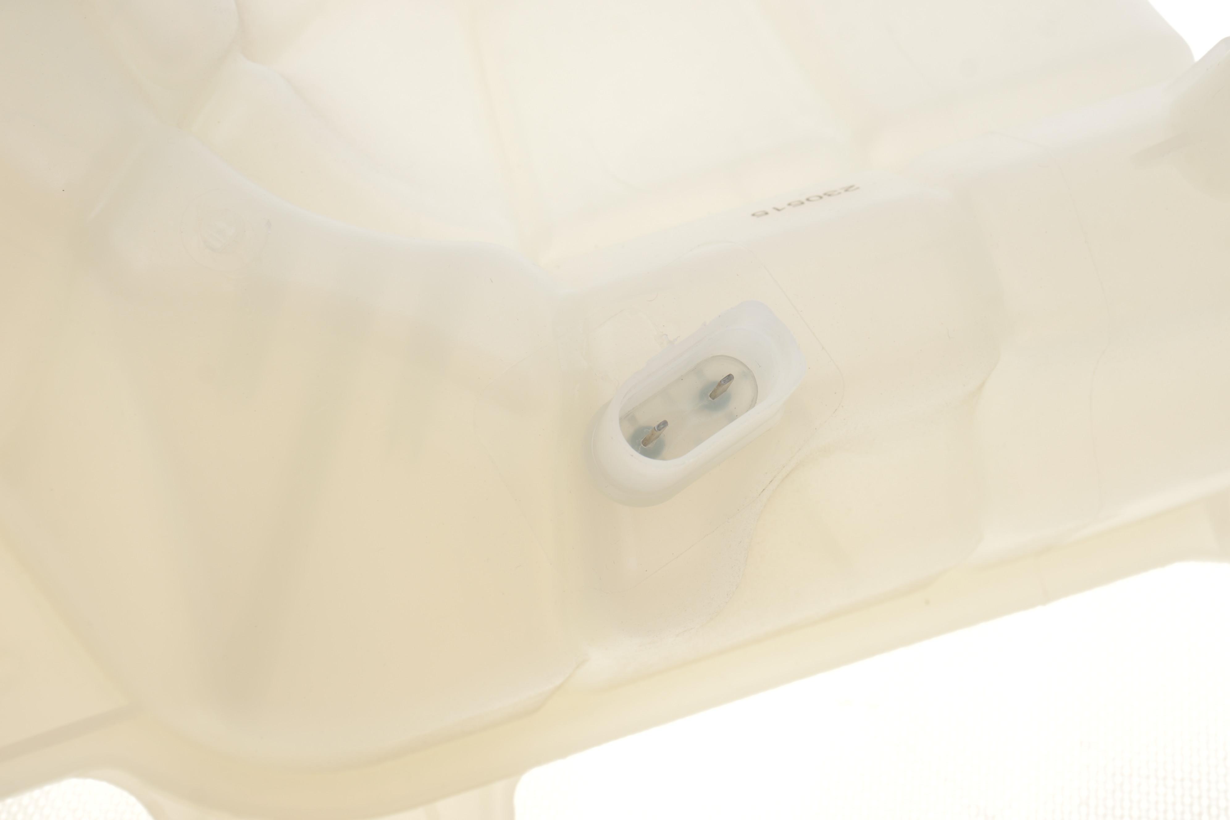 Бачок розширювальний Audi A4 2.5TDI 00-04