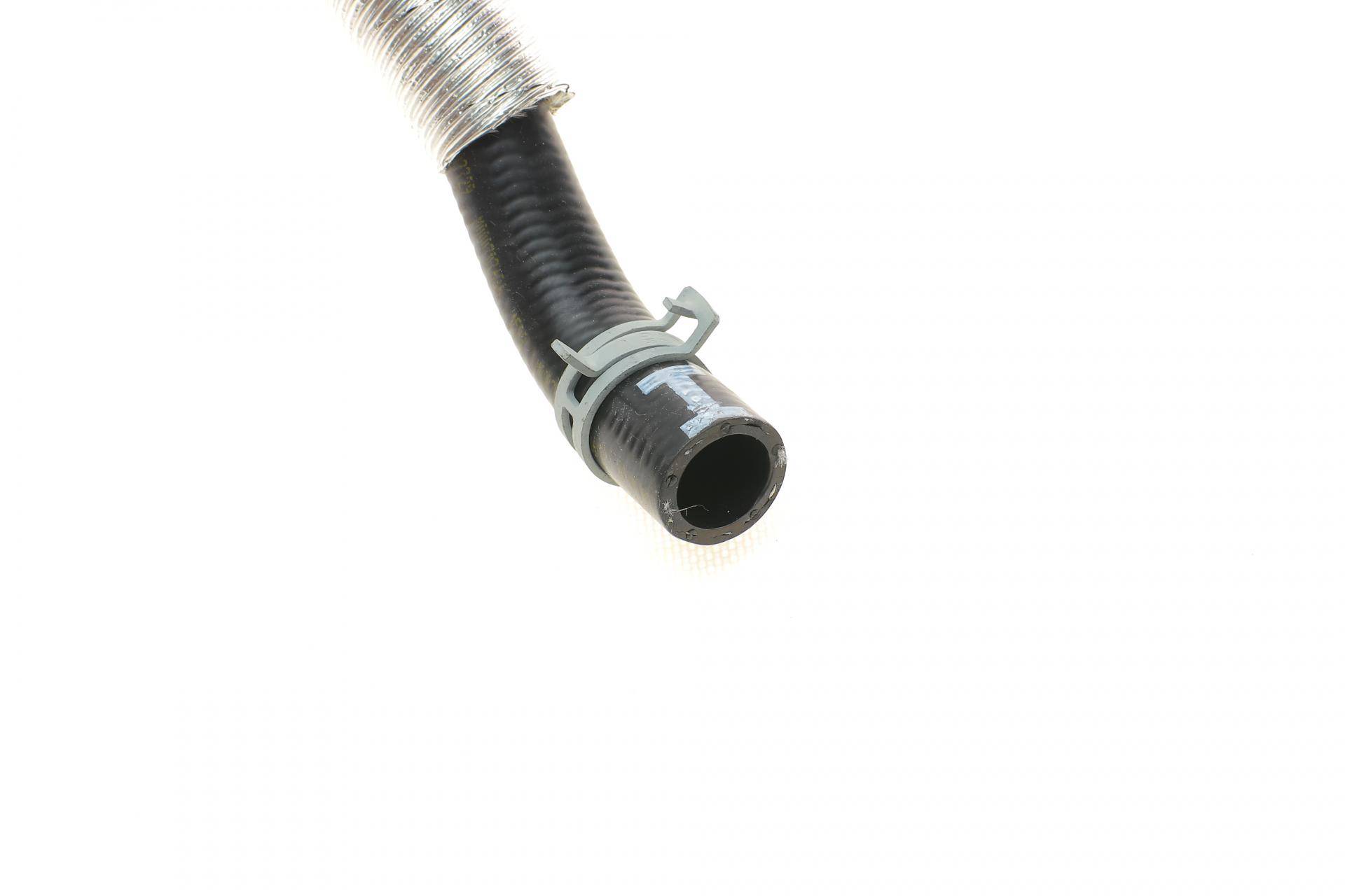 Патрубок системи охолодження Ford Transit Connect 1.8TDCi 02-13